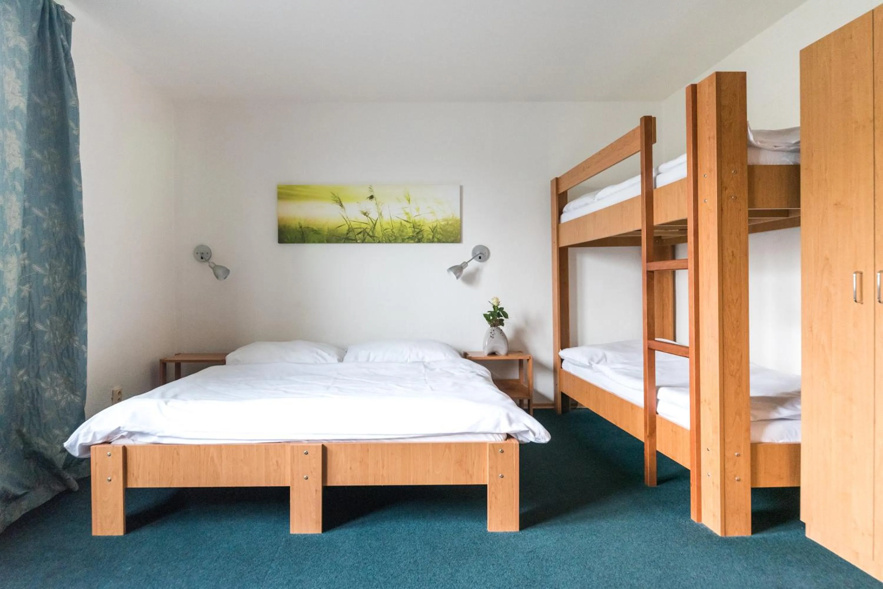 Photo of the whole room, Bed in Hotel Termal Mušov