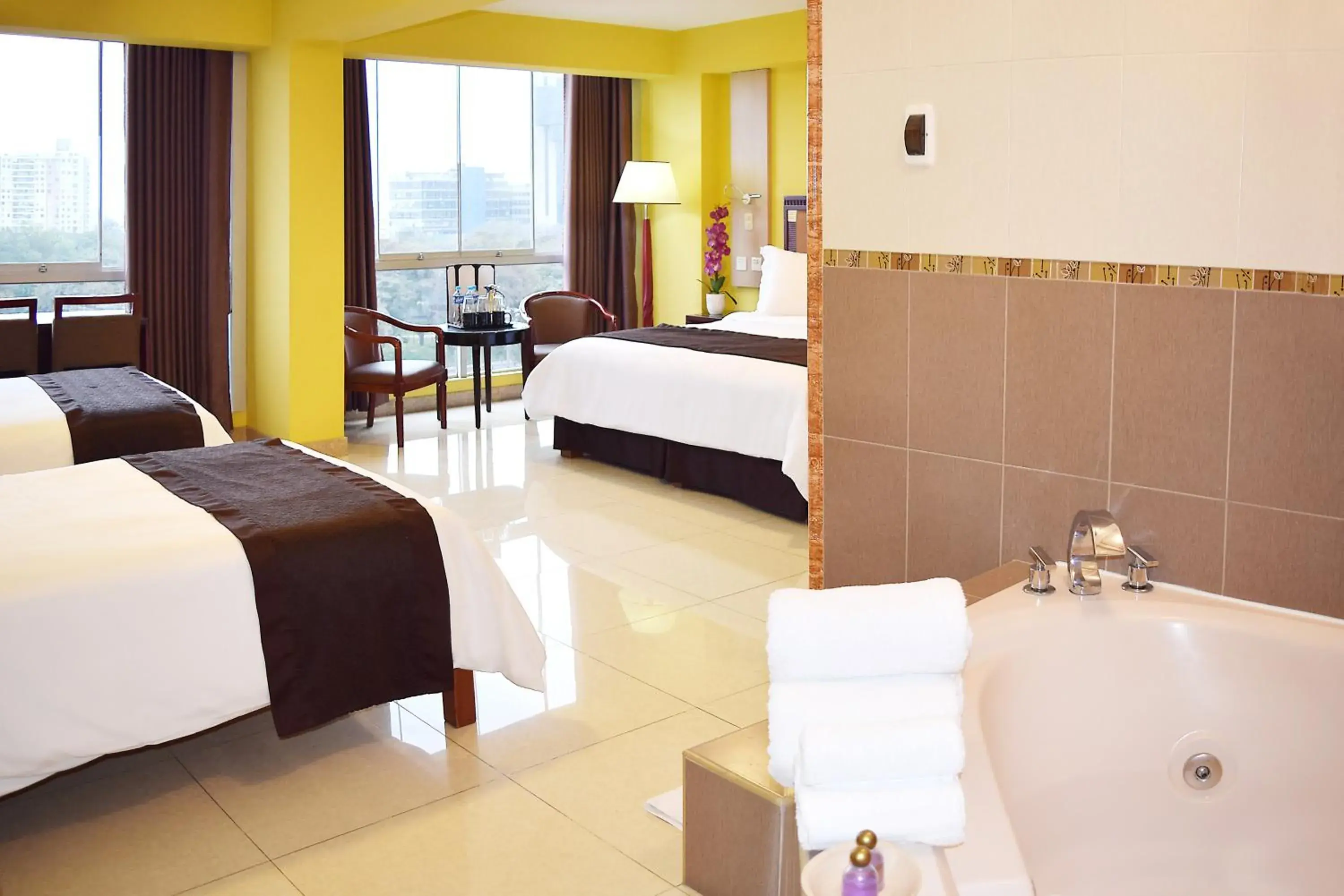 Family Room in Gran Mundo Hotel & Suites Family Room in Gran Mundo Hotel & Suites