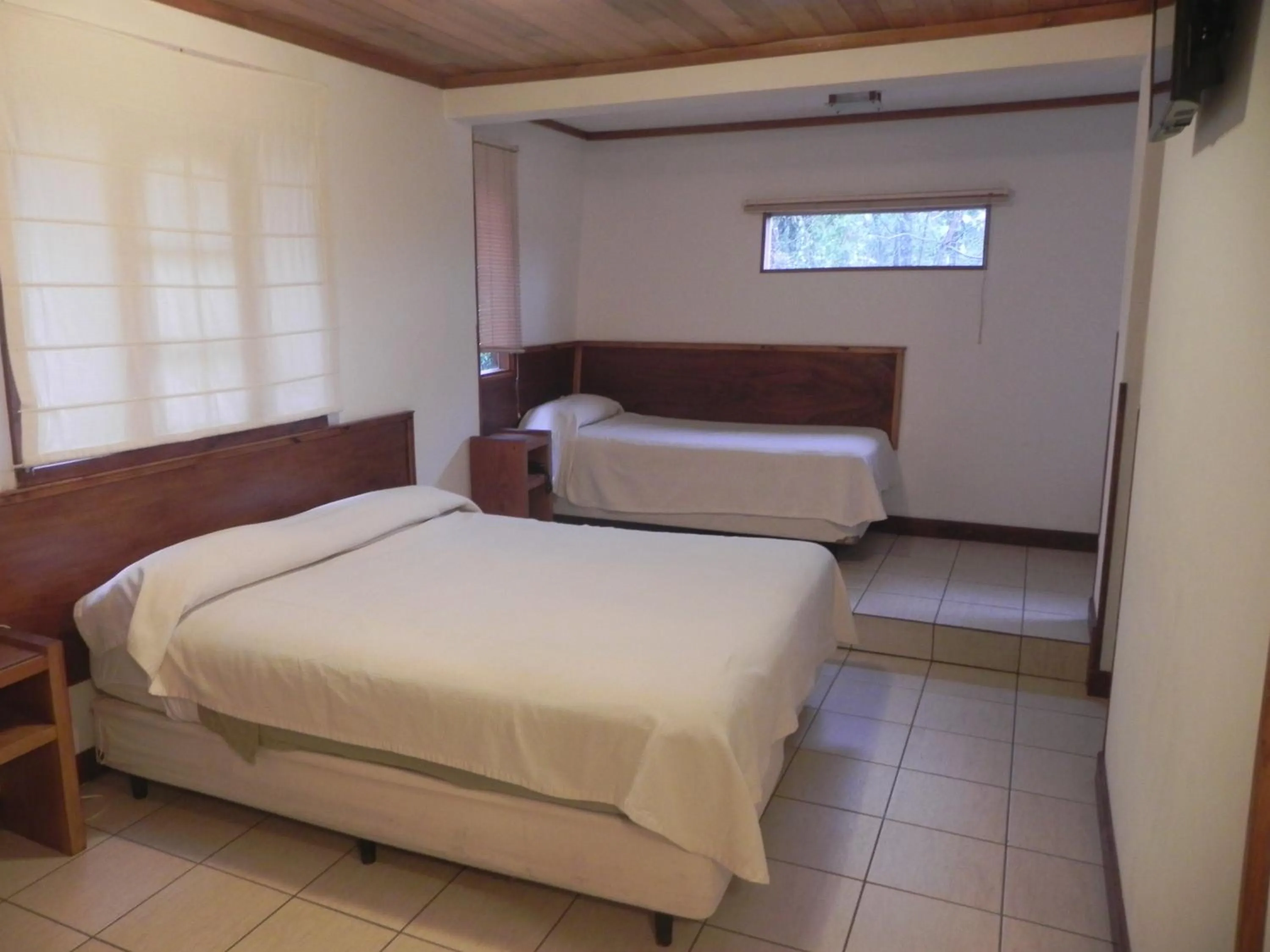 Decorative detail, Bed in Mirando al Sur