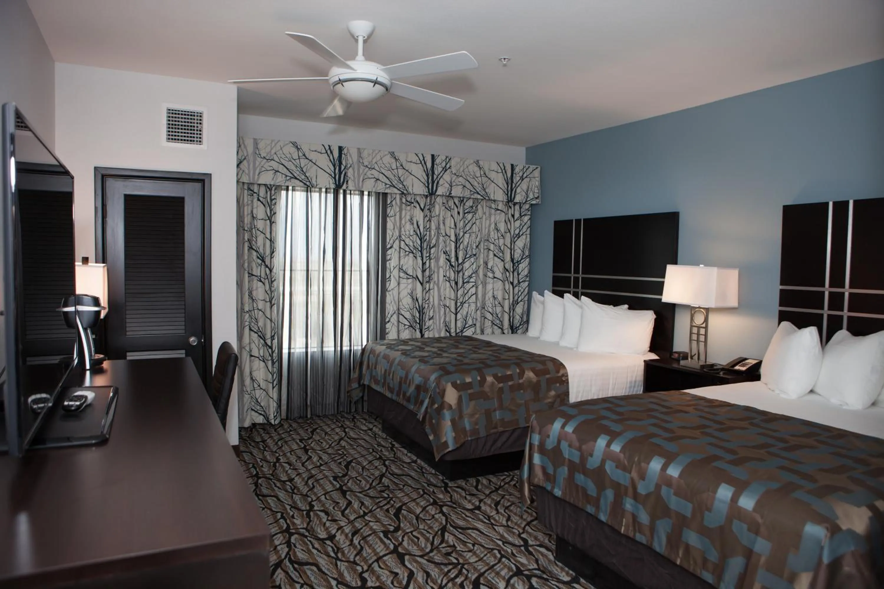 Day, Bed in La Quinta Inn & Suites by Wyndham Lubbock Southwest