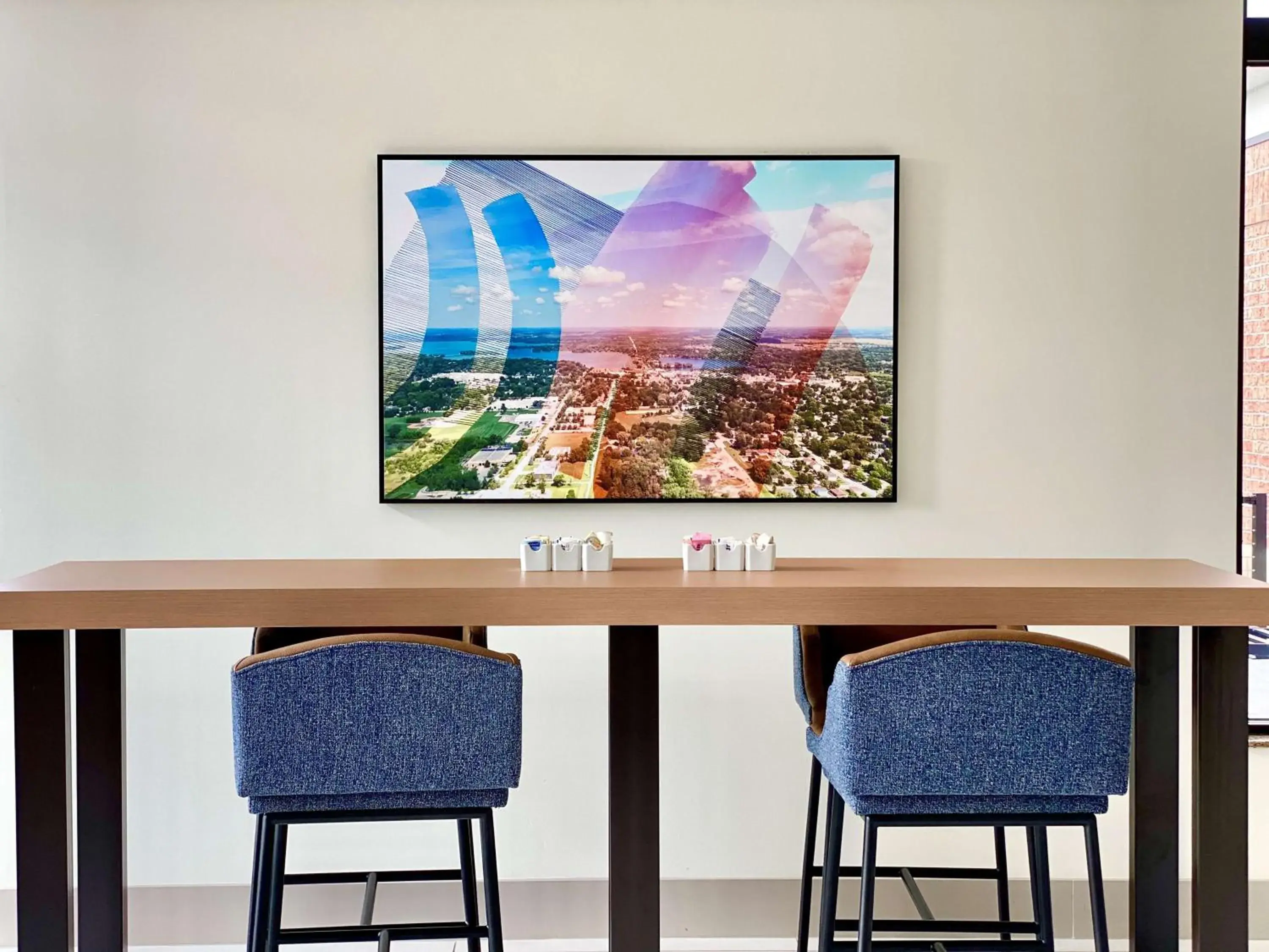 Restaurant/places to eat in Hilton Garden Inn Oconomowoc Restaurant/places to eat in Hilton Garden Inn Oconomowoc