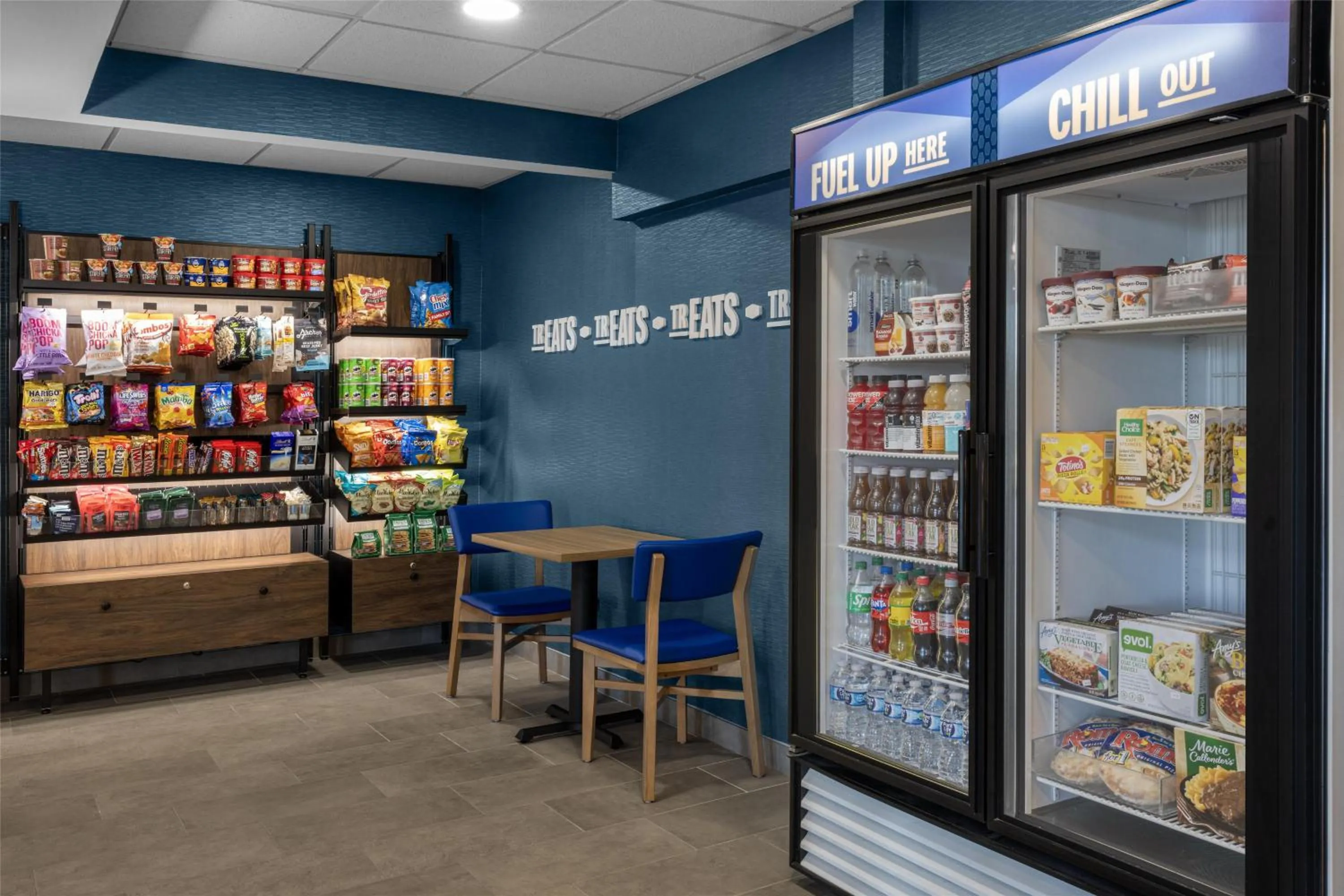 Restaurant/places to eat in Hampton Inn & Suites Moline-Quad City Int'l Aprt