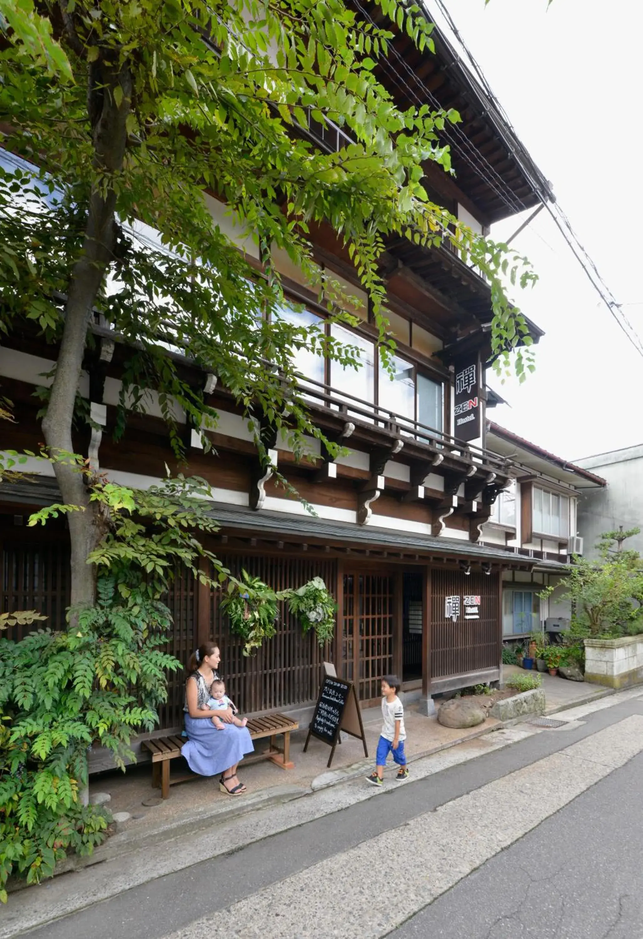 Day, Property Building in Zen Hostel