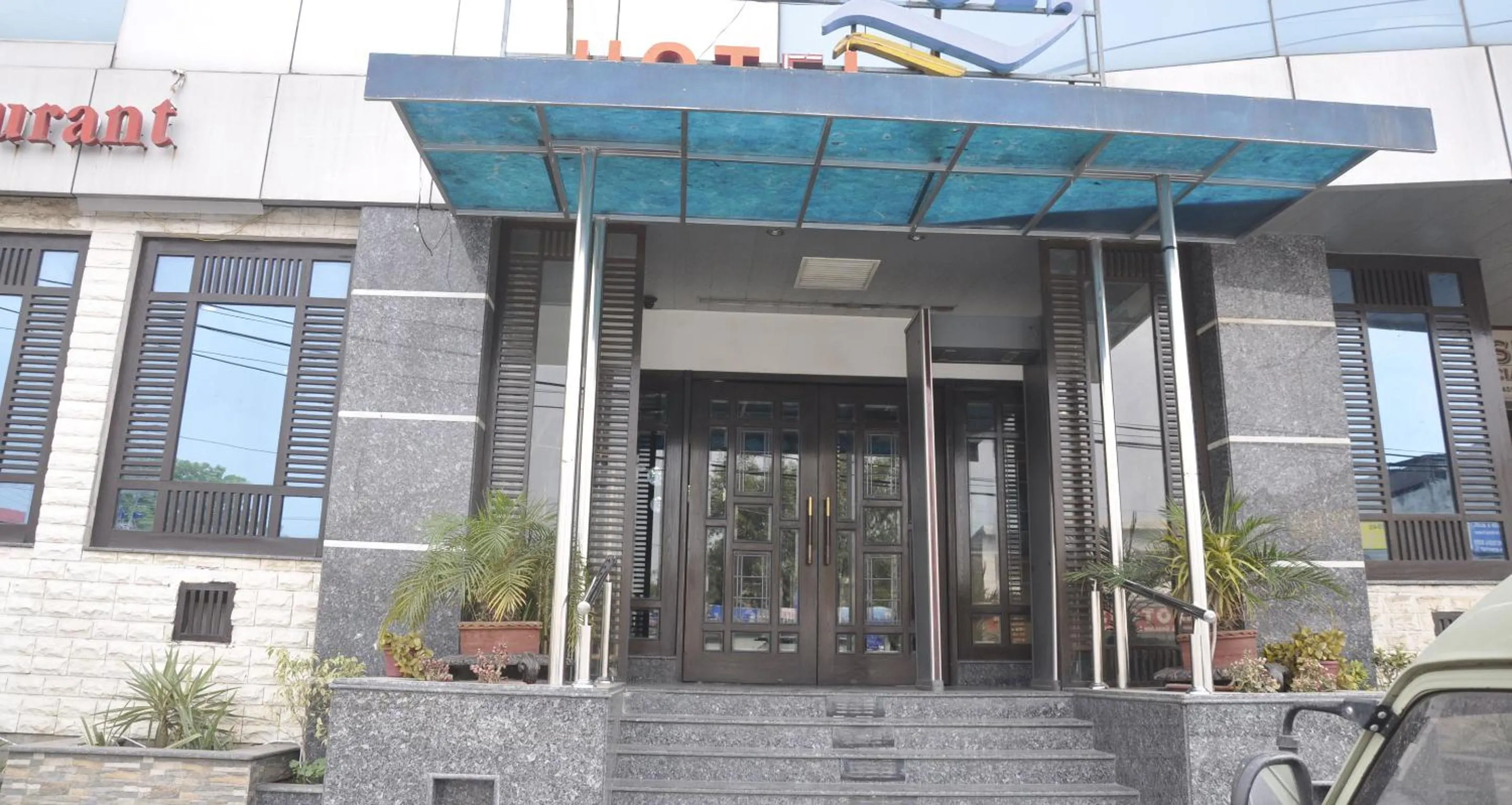 Property building in Heaven Hotel