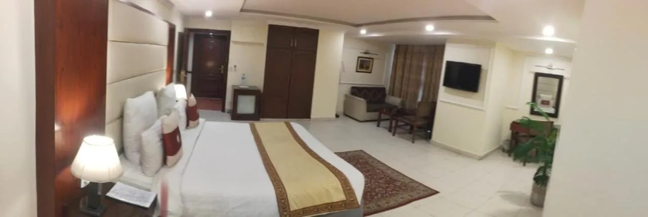 Bed in Heaven Hotel