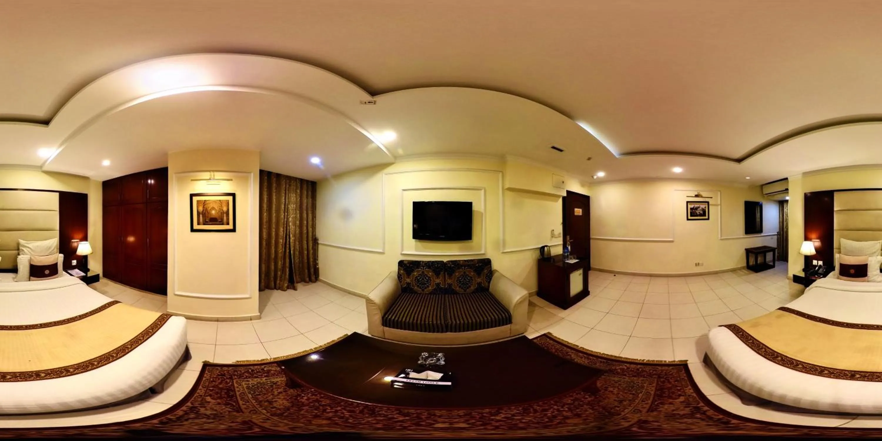Living room in Heaven Hotel