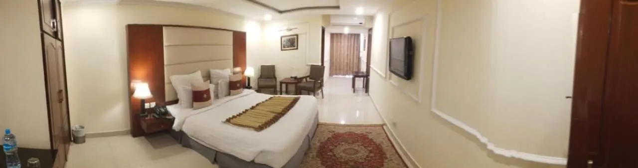 Bed in Heaven Hotel
