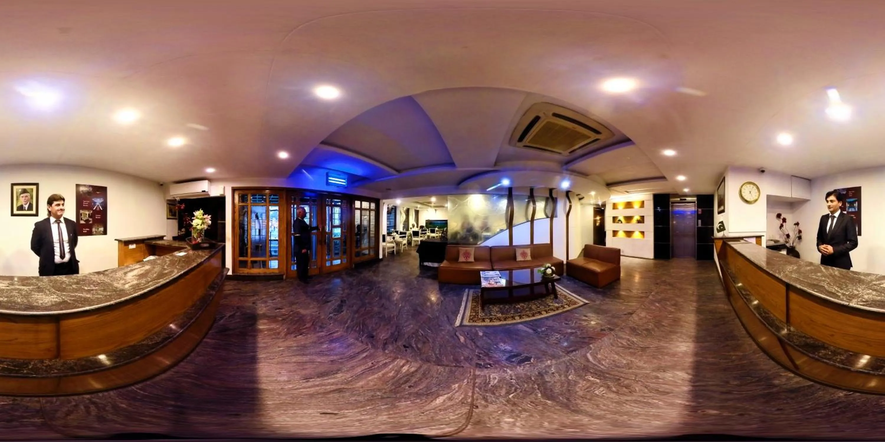 Lobby or reception in Heaven Hotel