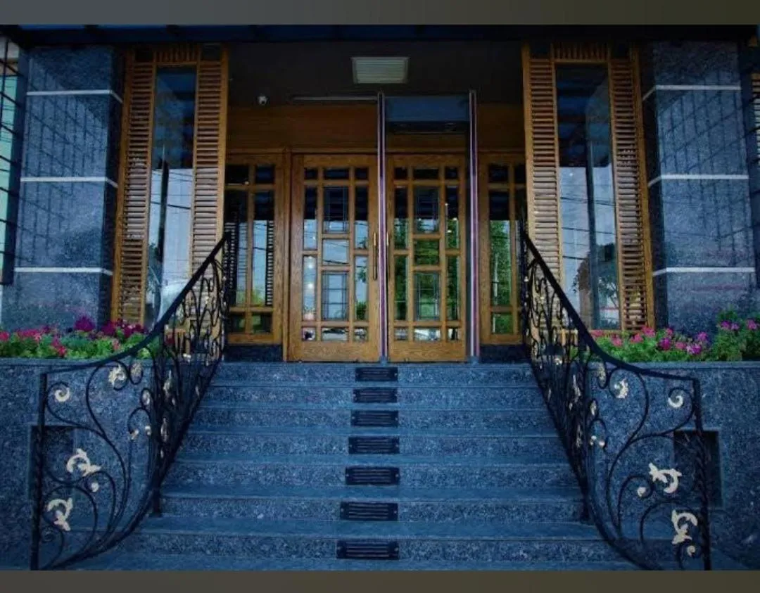 Facade/entrance in Heaven Hotel