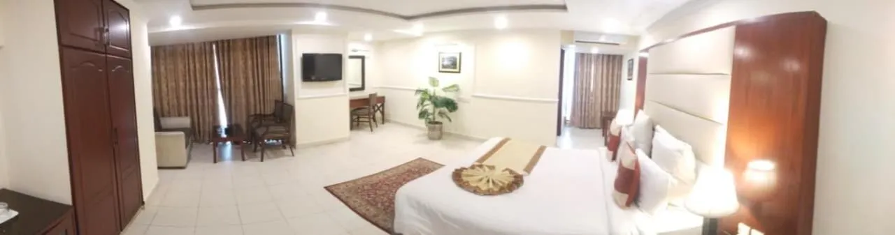Heaven Hotel
