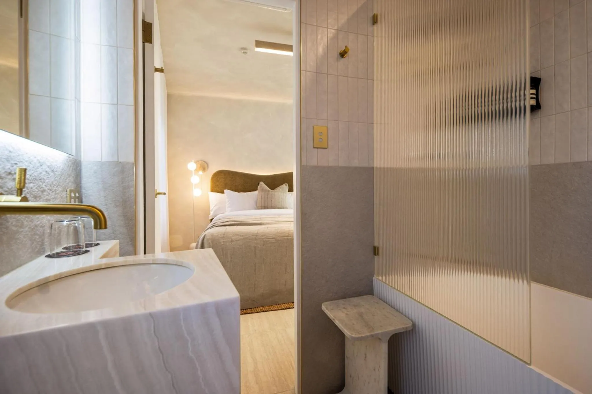 Bed in Medusa Hotel Sydney