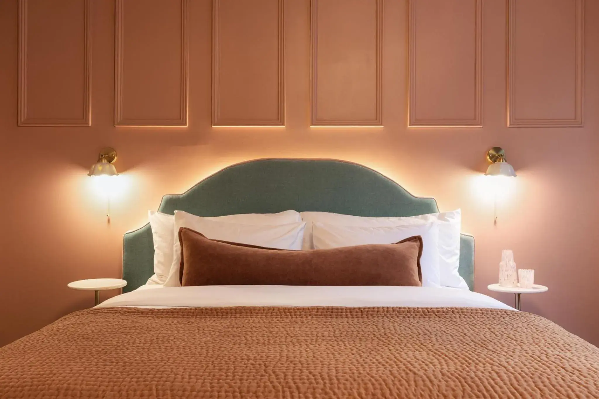 Bed in Medusa Hotel Sydney Bed in Medusa Hotel Sydney