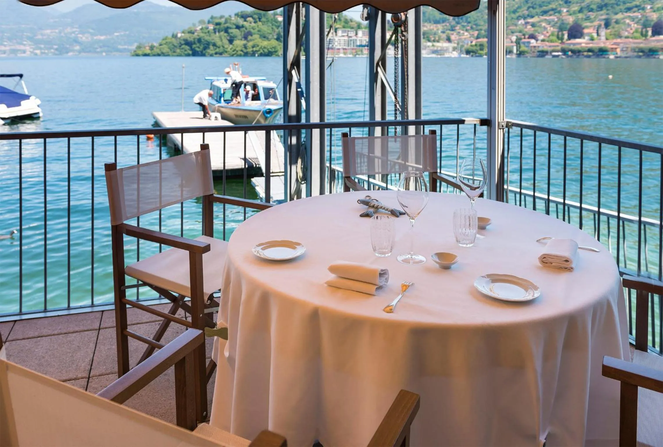 Restaurant/places to eat in Il Porticciolo