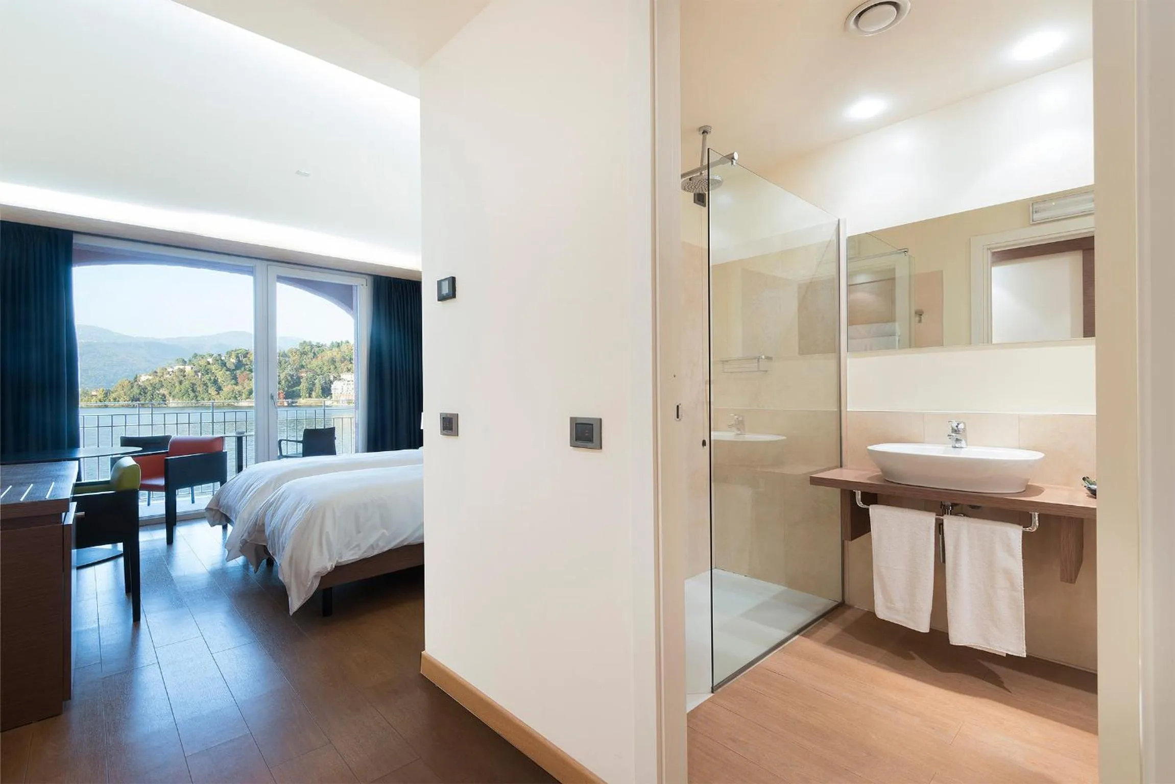 Shower, Bed in Il Porticciolo