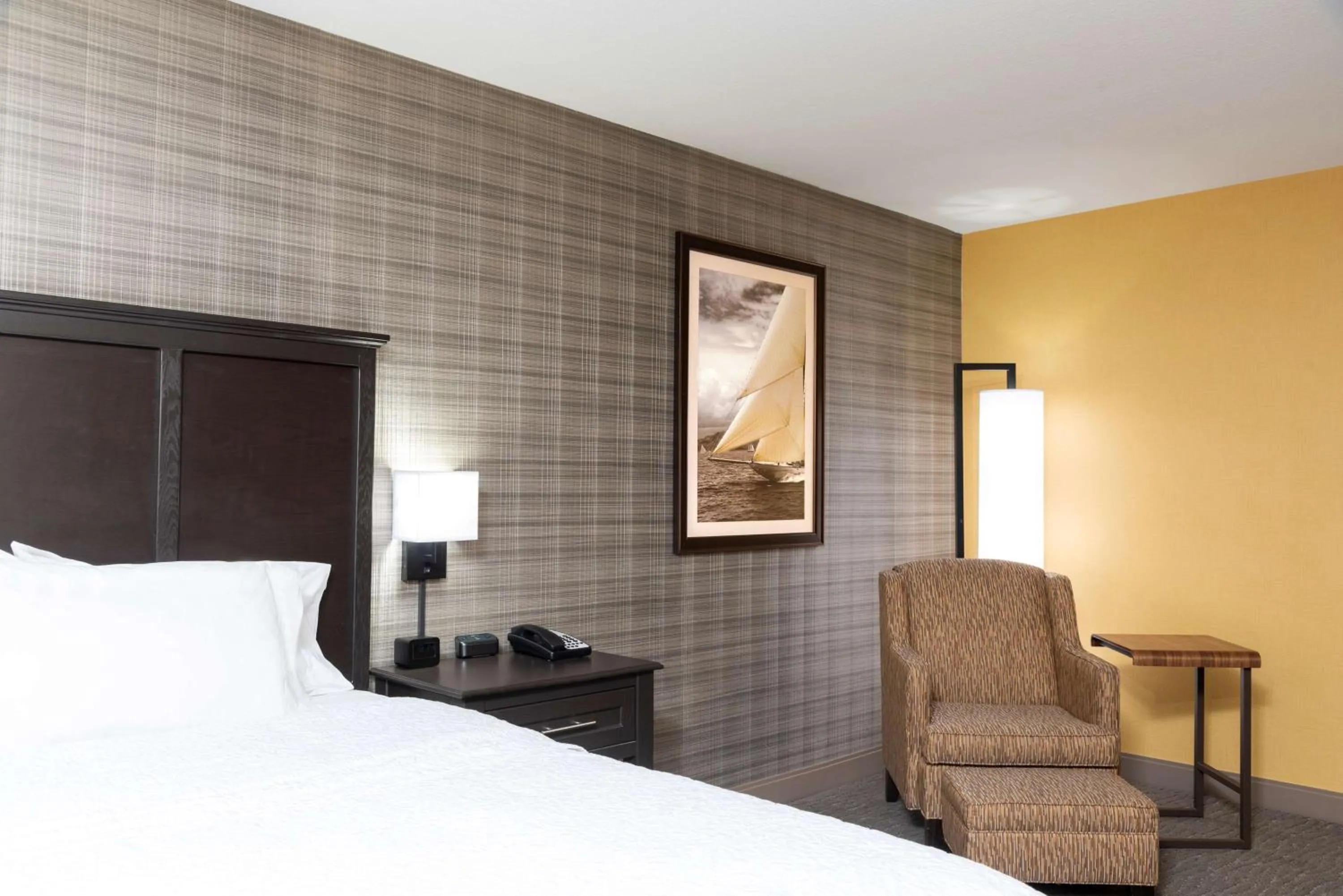 Bed in Hampton Inn Holland