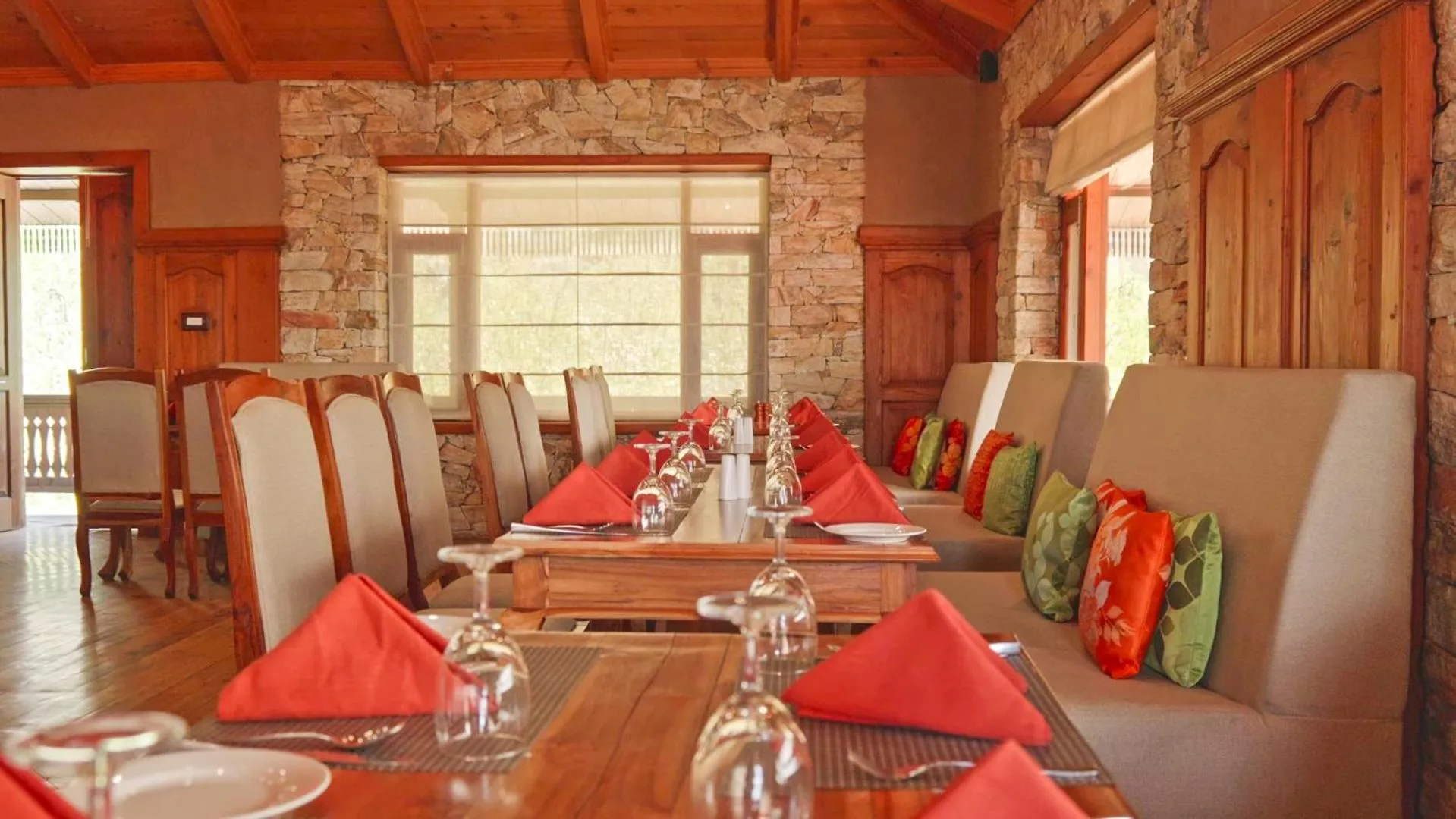 Restaurant/places to eat in Shivadya - A Luxury Boutique Experience