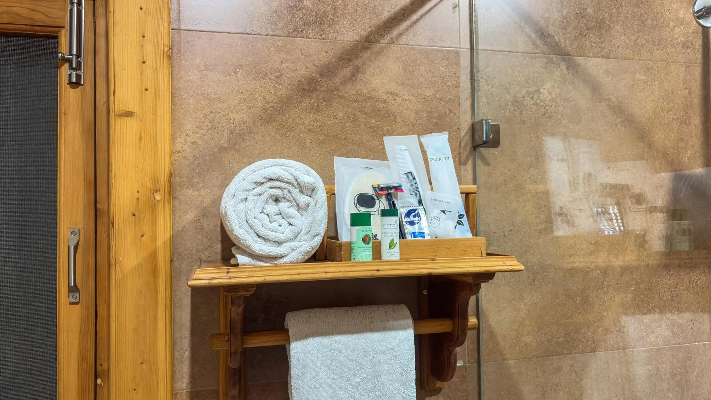 Shower in Shivadya - A Luxury Boutique Experience