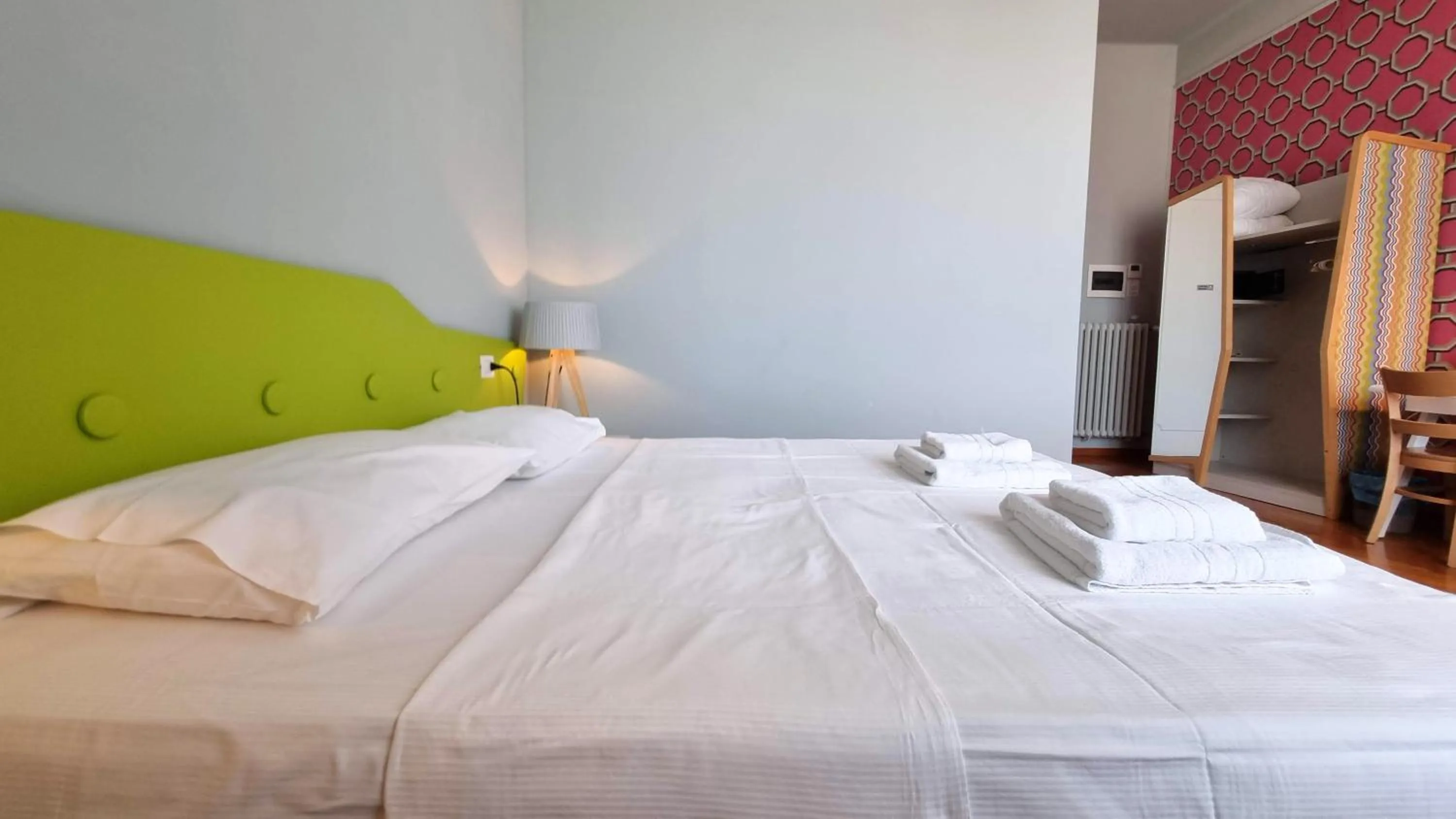 Photo of the whole room, Bed in Locanda Al Volo Tor Bandena