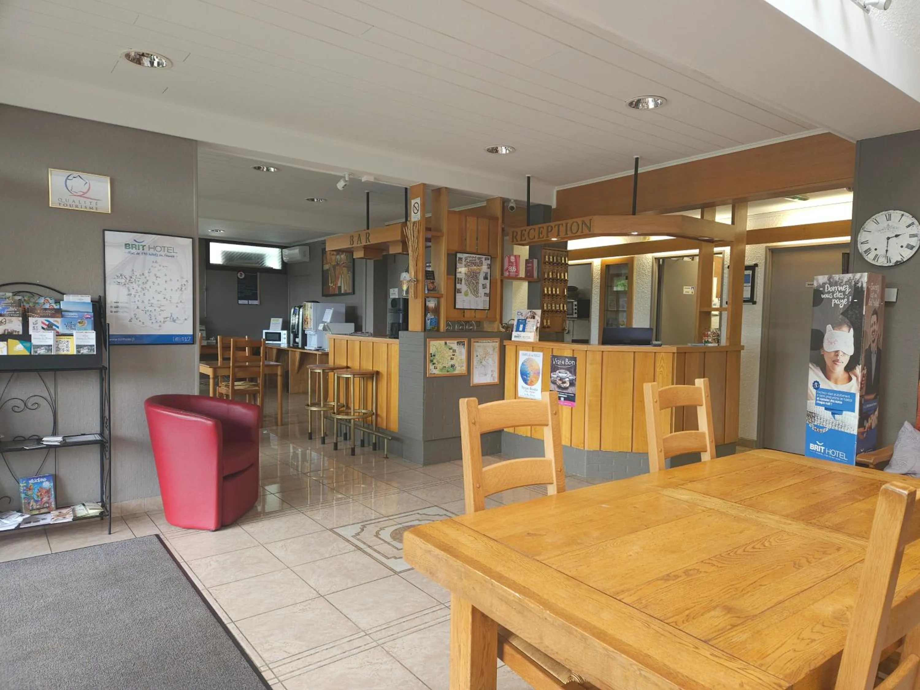 Brit Hotel Dak Hotel