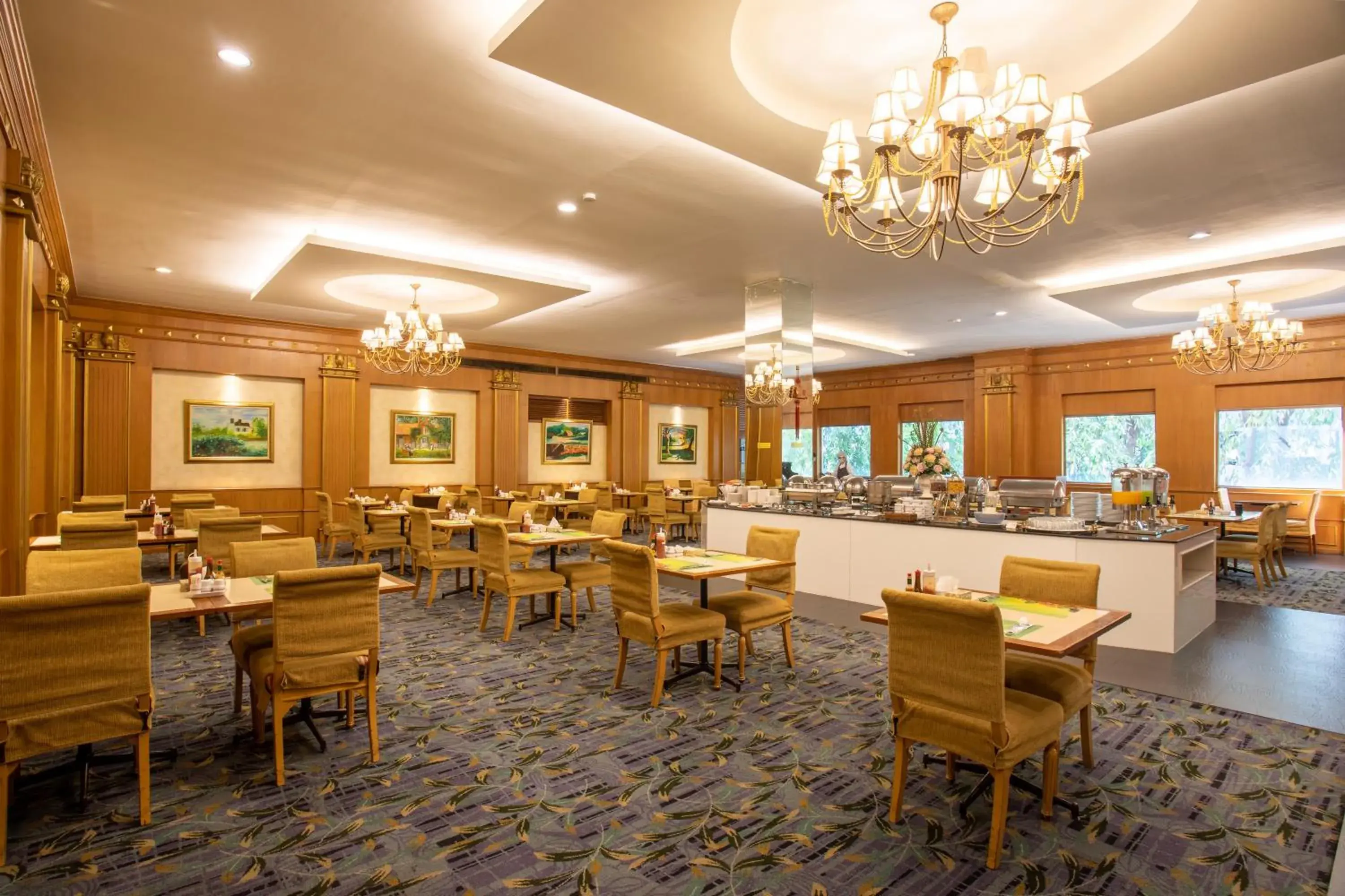 Restaurant/places to eat in Ariston Hotel Bangkok Restaurant/places to eat in Ariston Hotel Bangkok