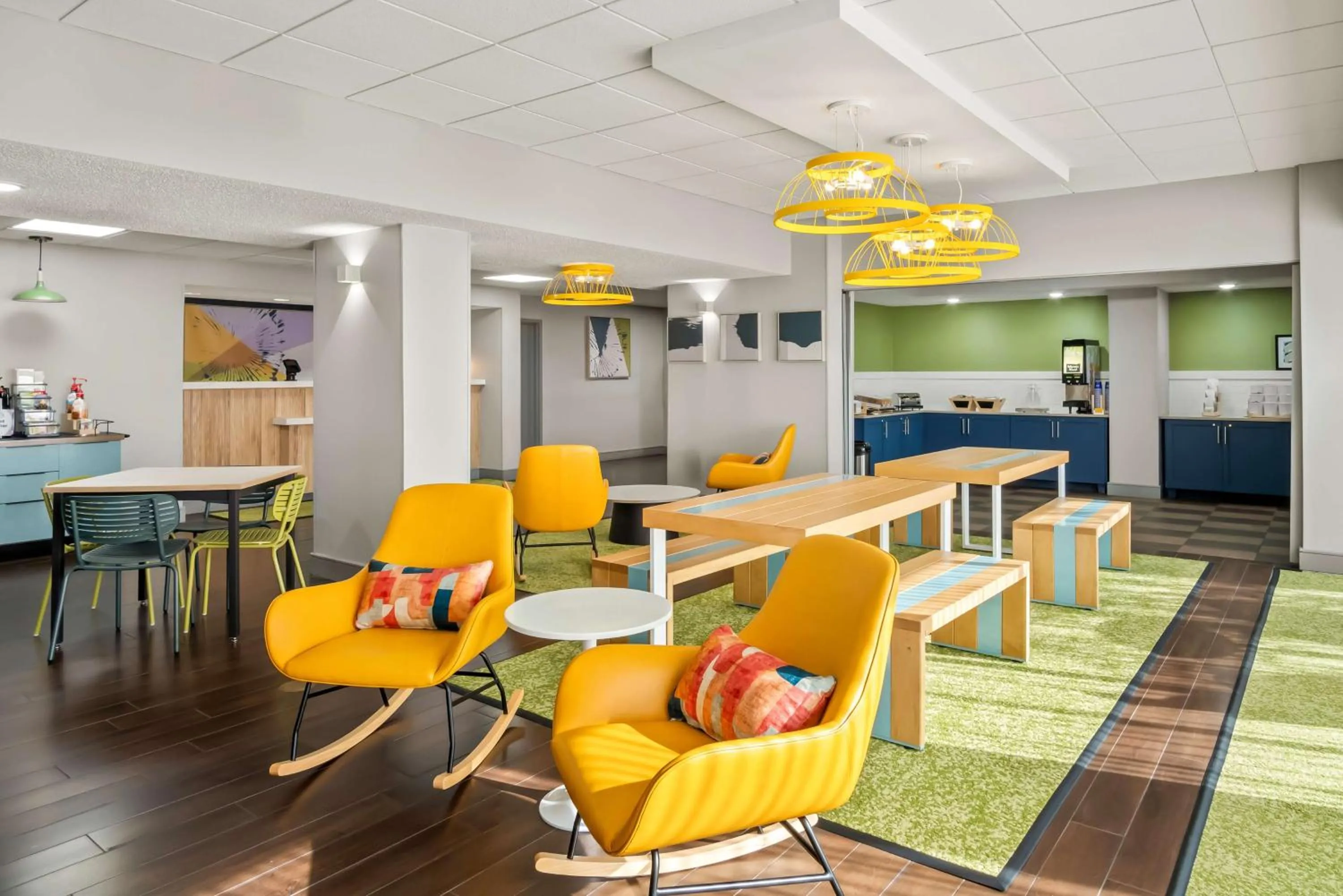 Breakfast in Spark By Hilton Stevensville