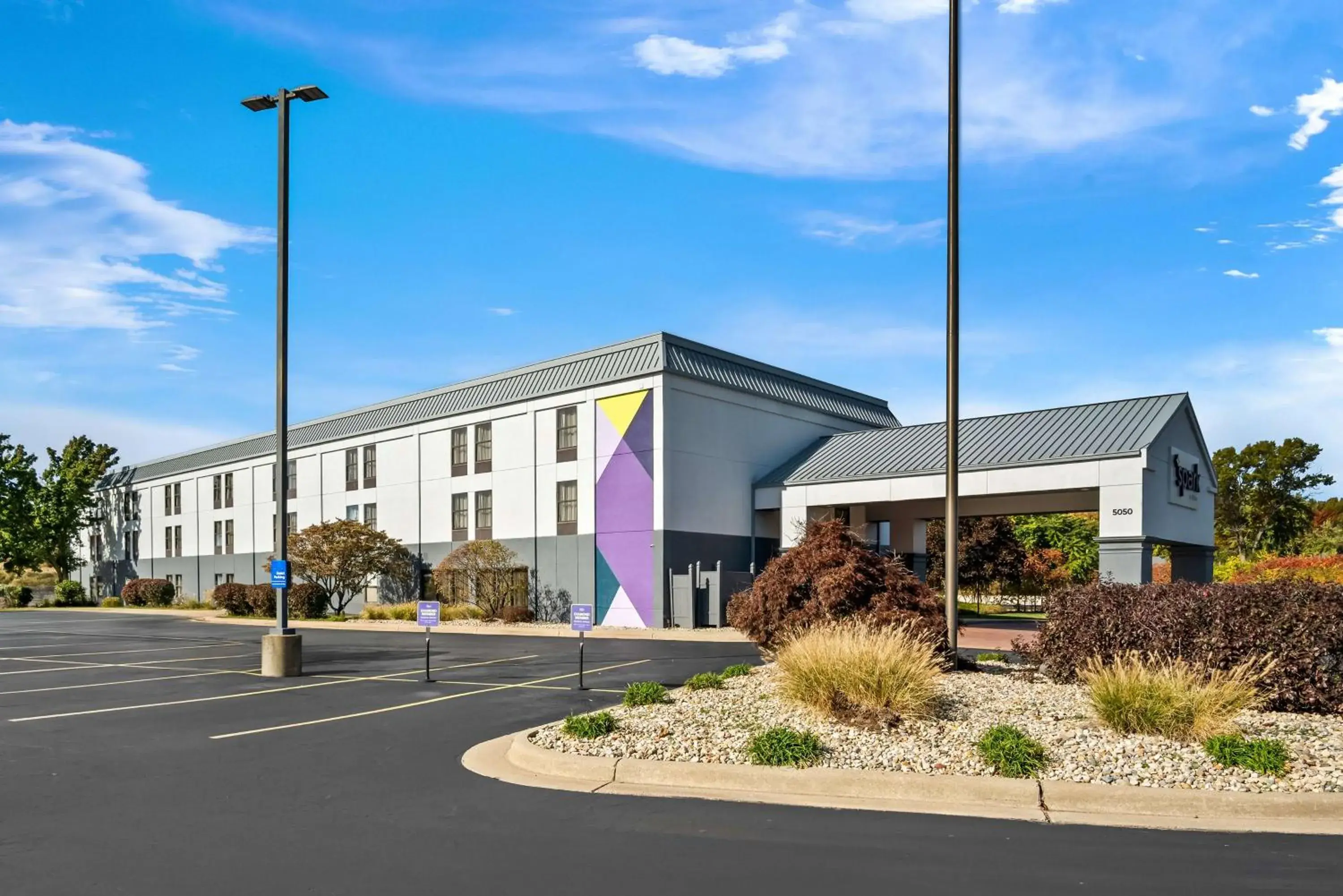 Property building in Spark By Hilton Stevensville Property building in Spark By Hilton Stevensville