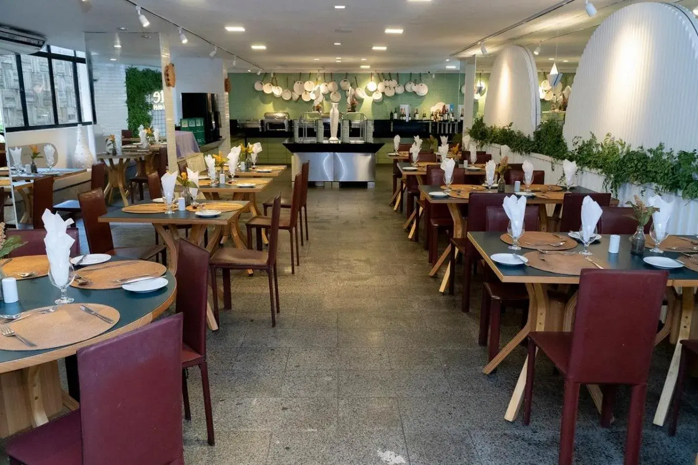 Restaurant/places to eat in Marante Plaza Hotel Restaurant/places to eat in Marante Plaza Hotel