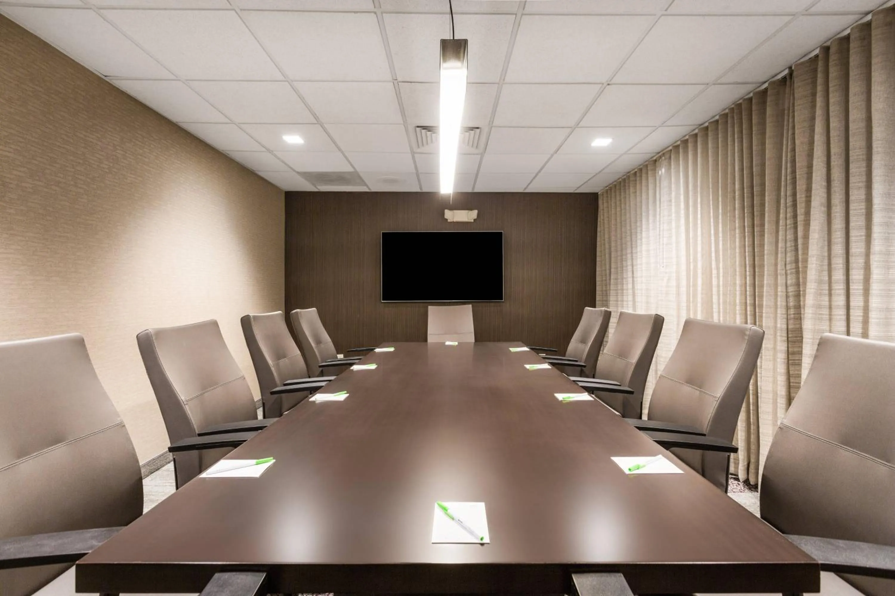 Meeting/conference room in Courtyard by Marriott Rocky Mount