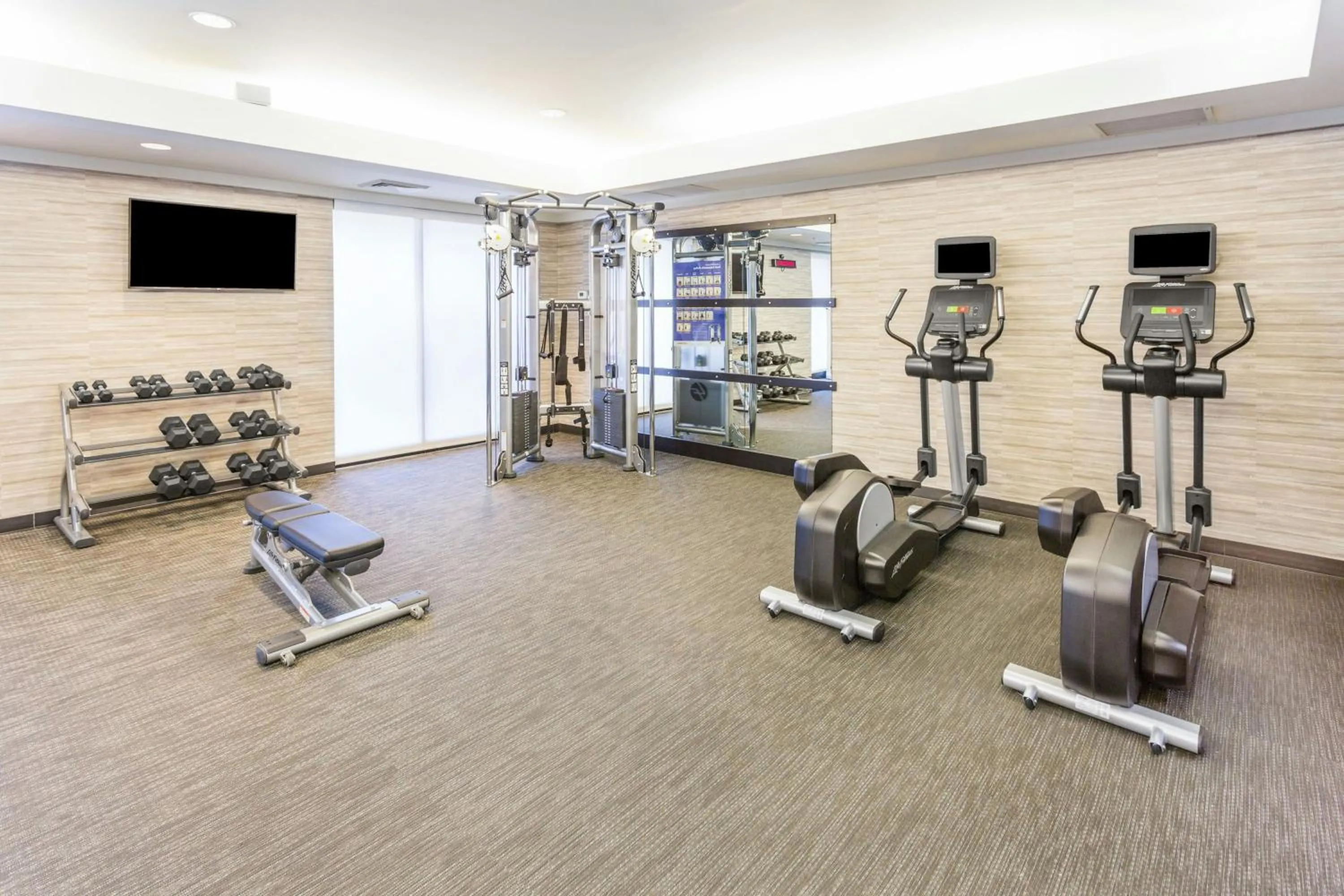 Fitness centre/facilities in Courtyard by Marriott Rocky Mount