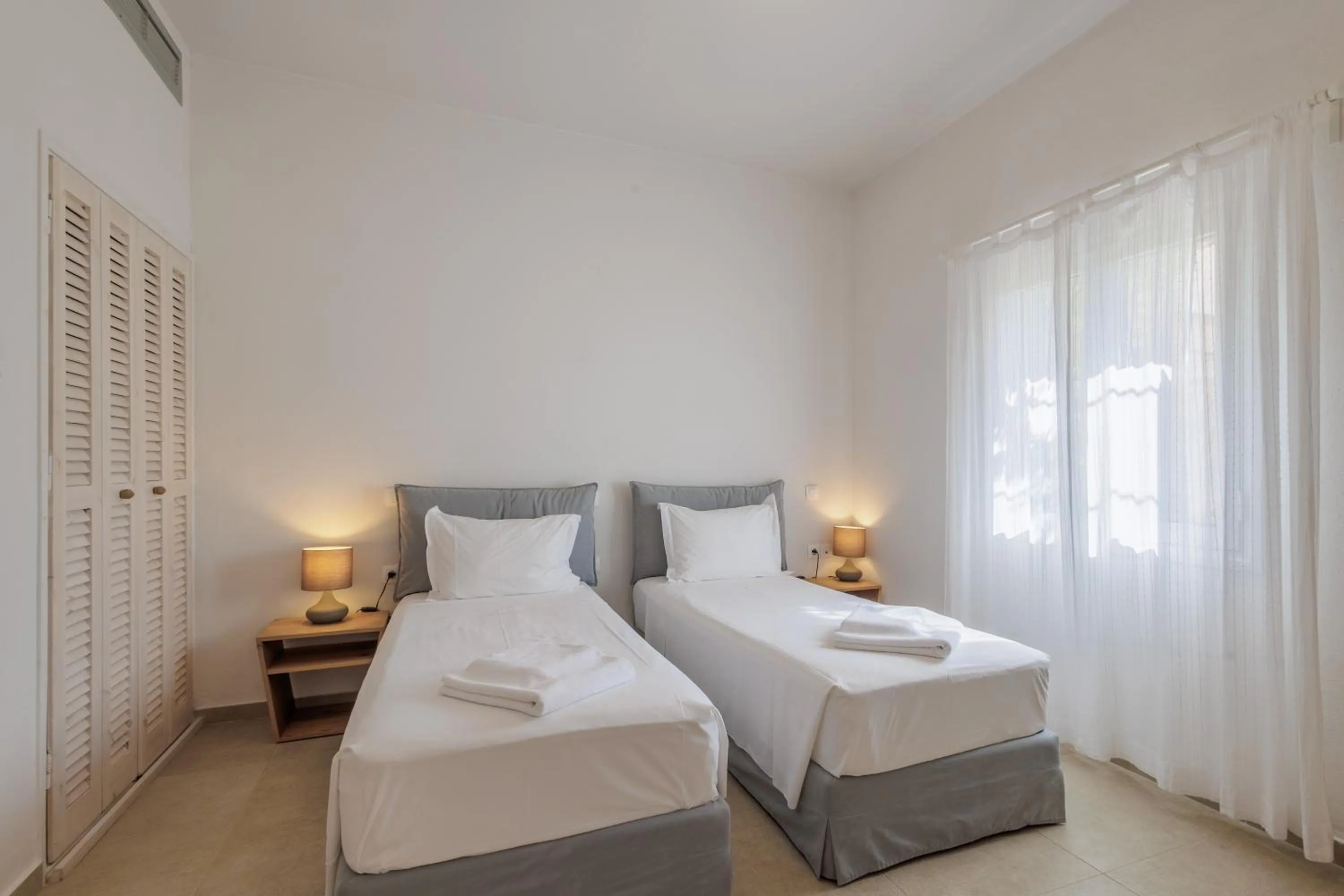 Photo of the whole room, Bed in Satori Boutique Hotel