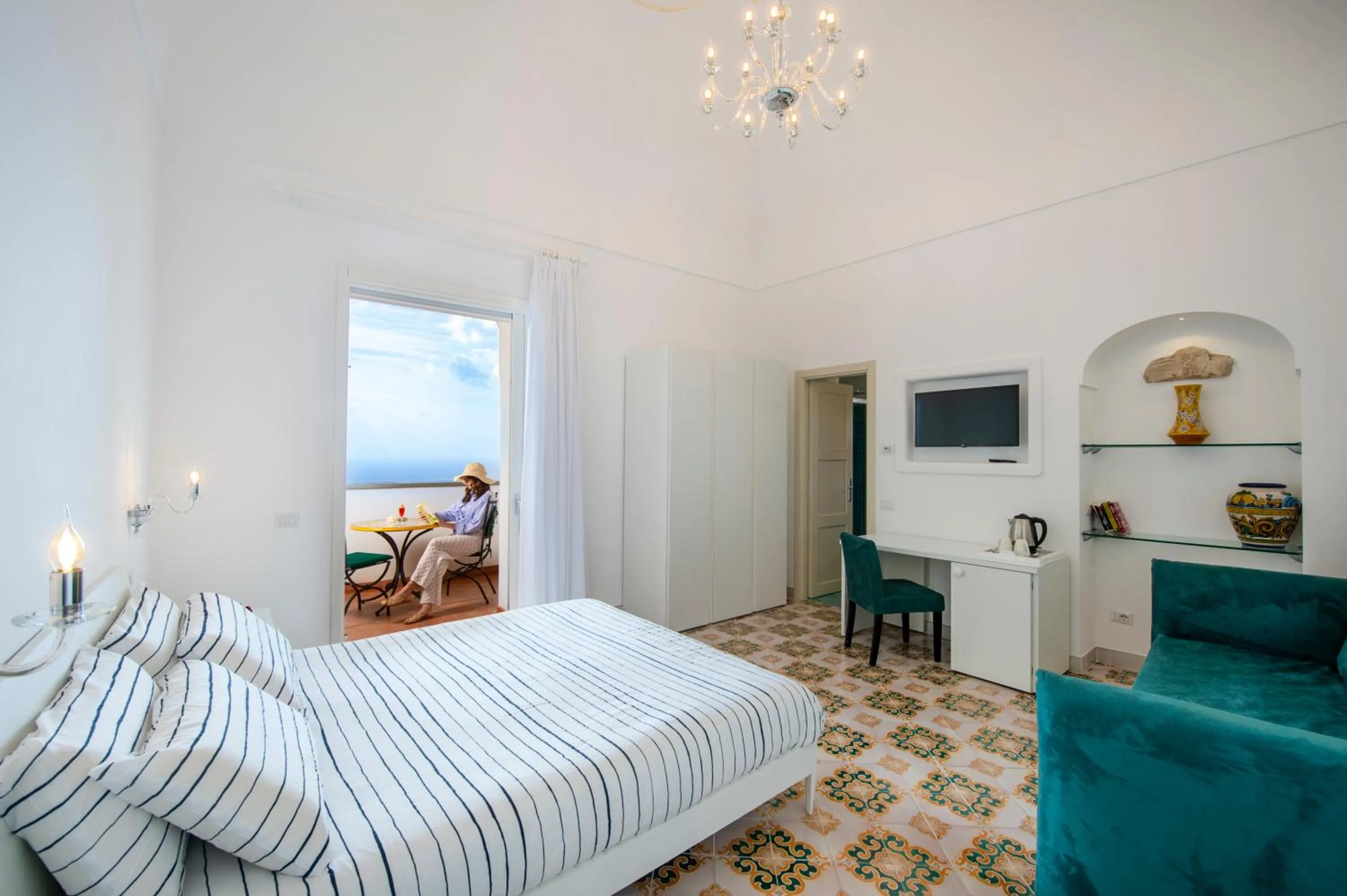 Bed in Albadamare Boutique Hotel