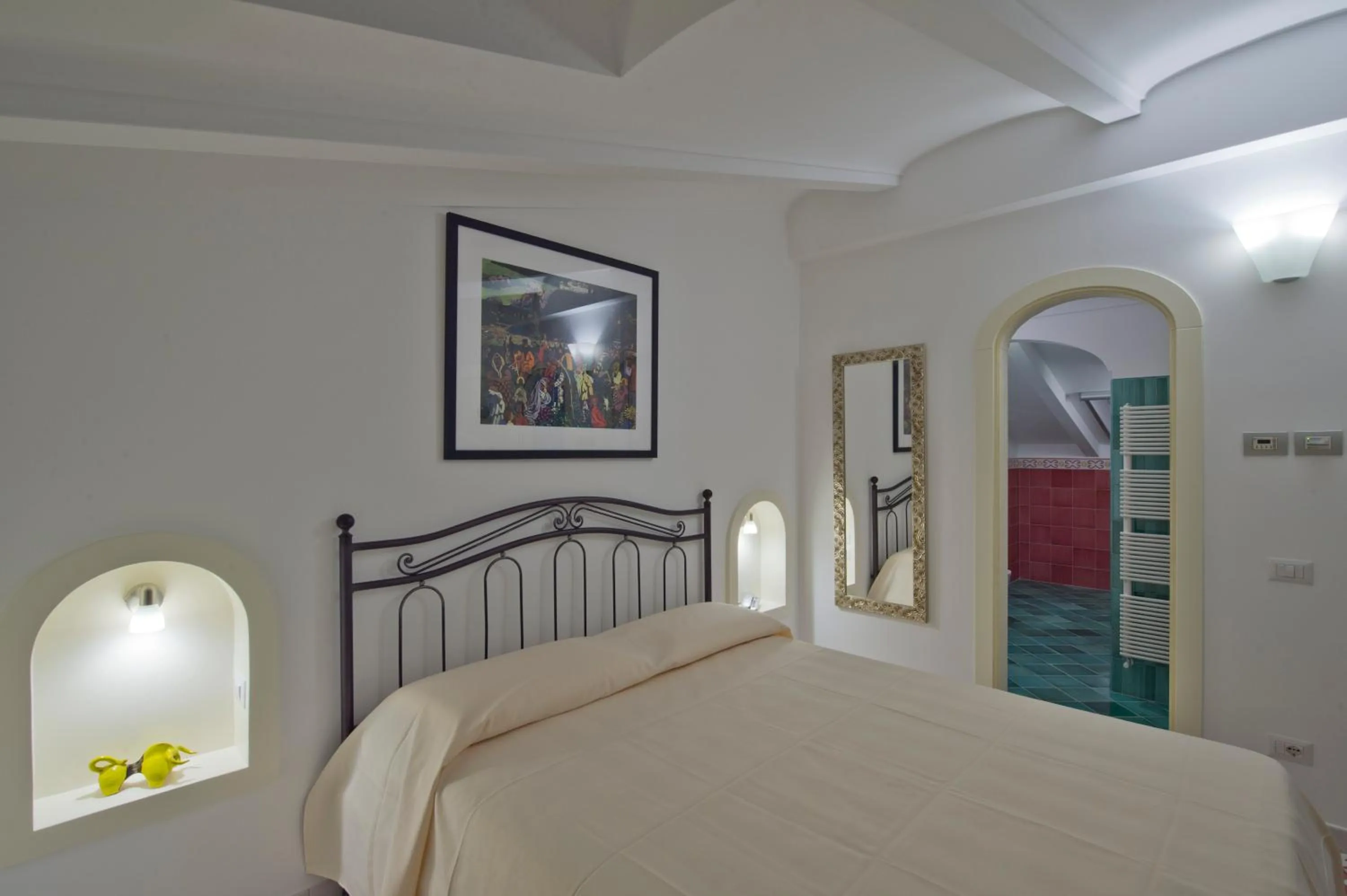 Photo of the whole room, Bed in Albadamare Boutique Hotel