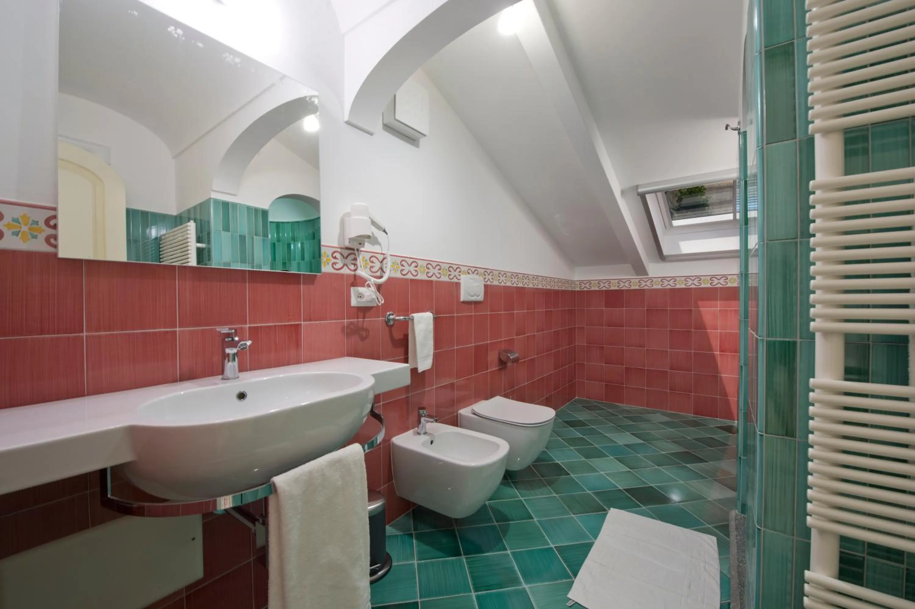 Shower in Albadamare Boutique Hotel