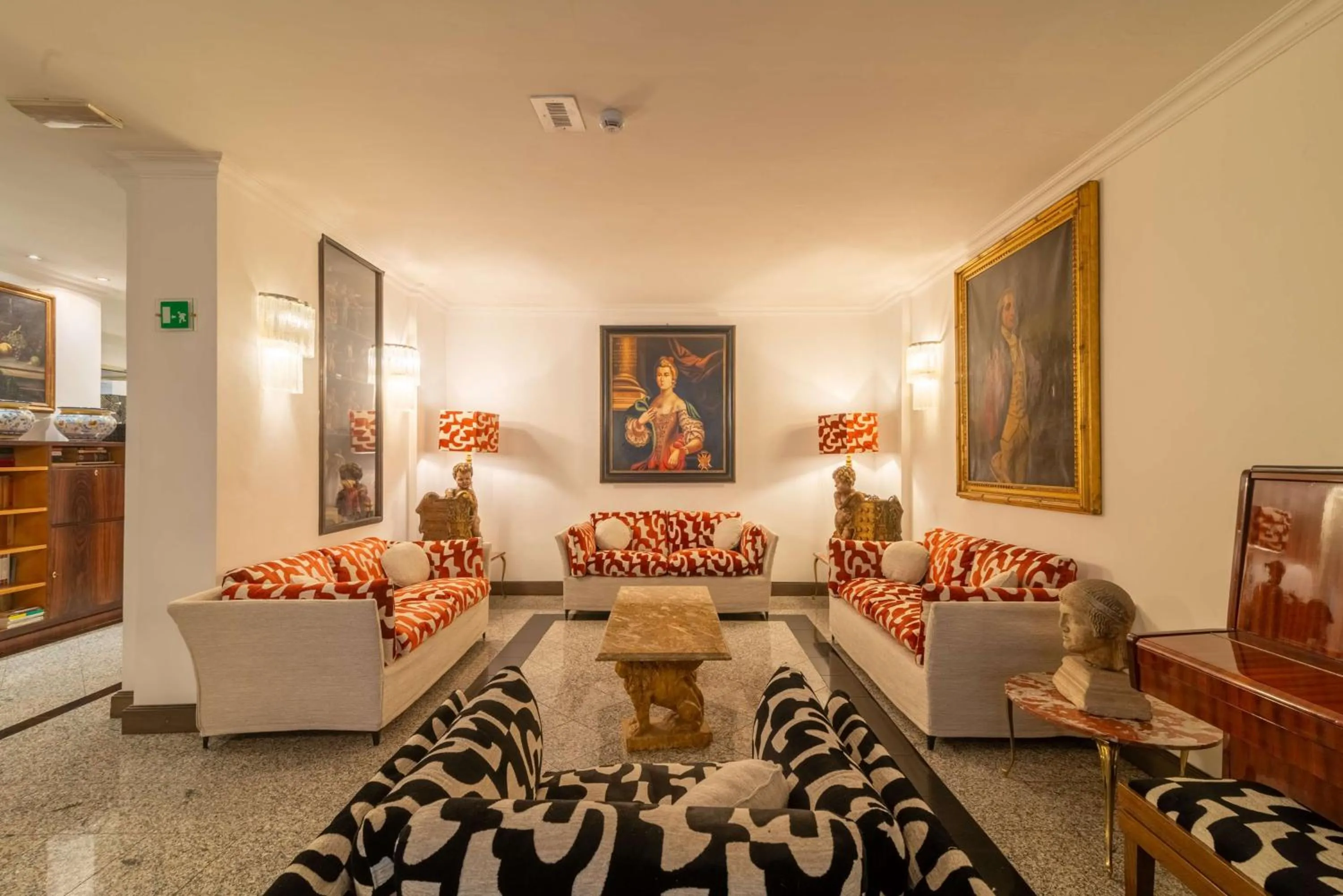 Lobby or reception in Best Western Hotel Rivoli