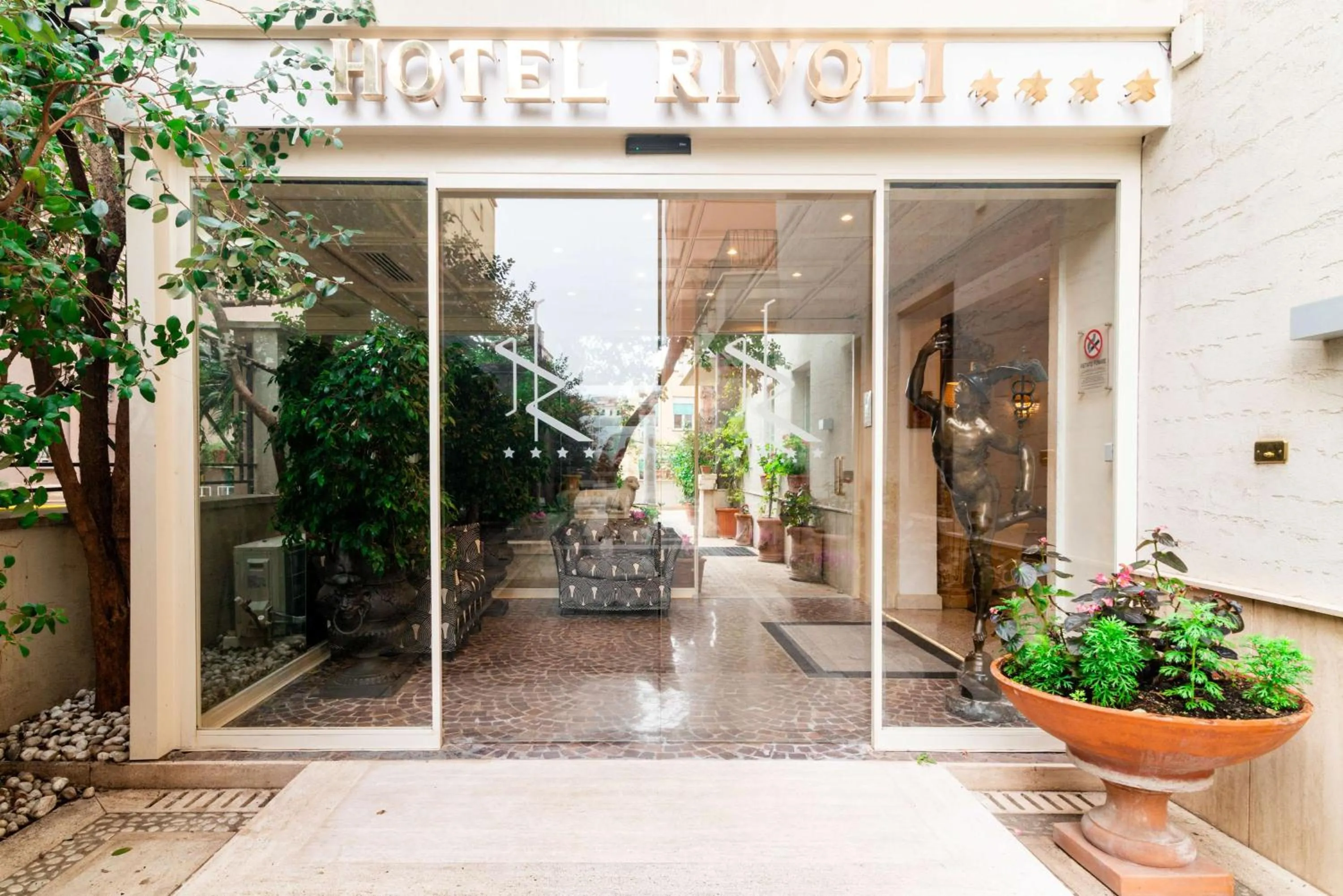 Property building in Best Western Hotel Rivoli