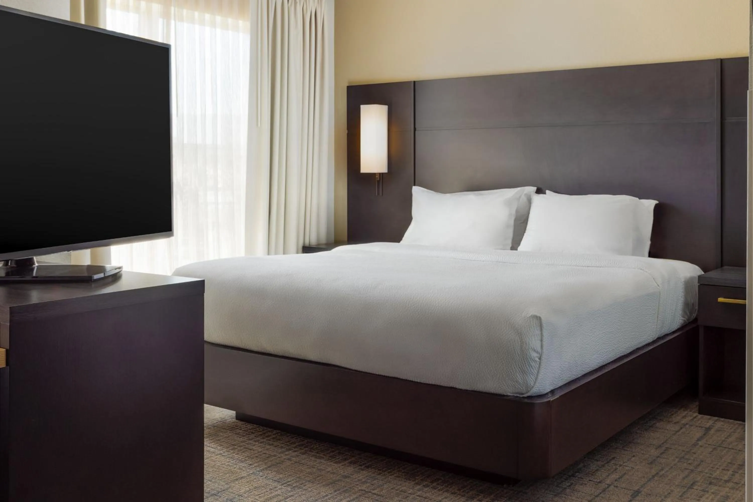 Photo of the whole room, Bed in Residence Inn by Marriott Corona Riverside