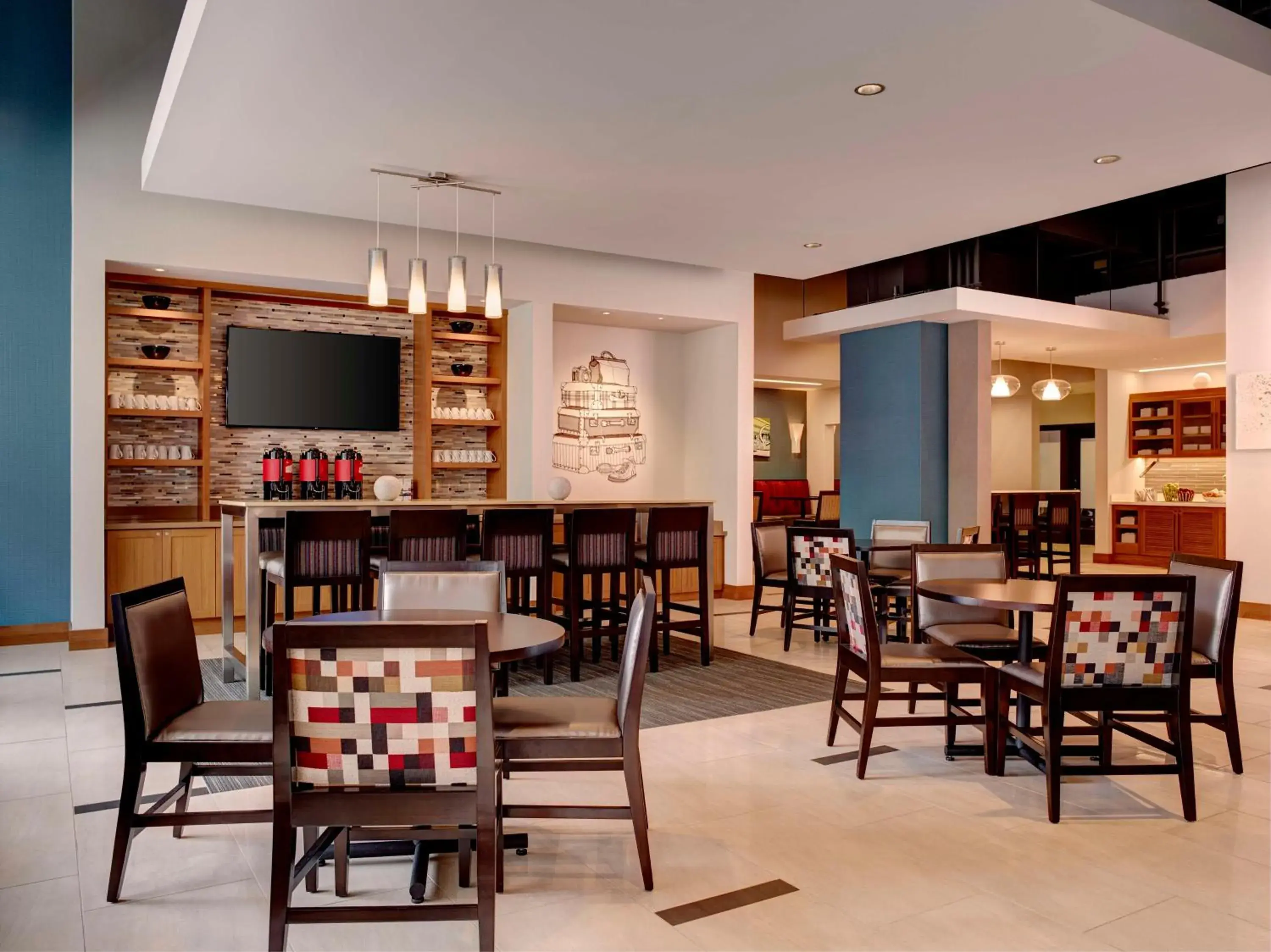 Restaurant/places to eat in Hyatt Place Arlington Courthouse Restaurant/places to eat in Hyatt Place Arlington Courthouse