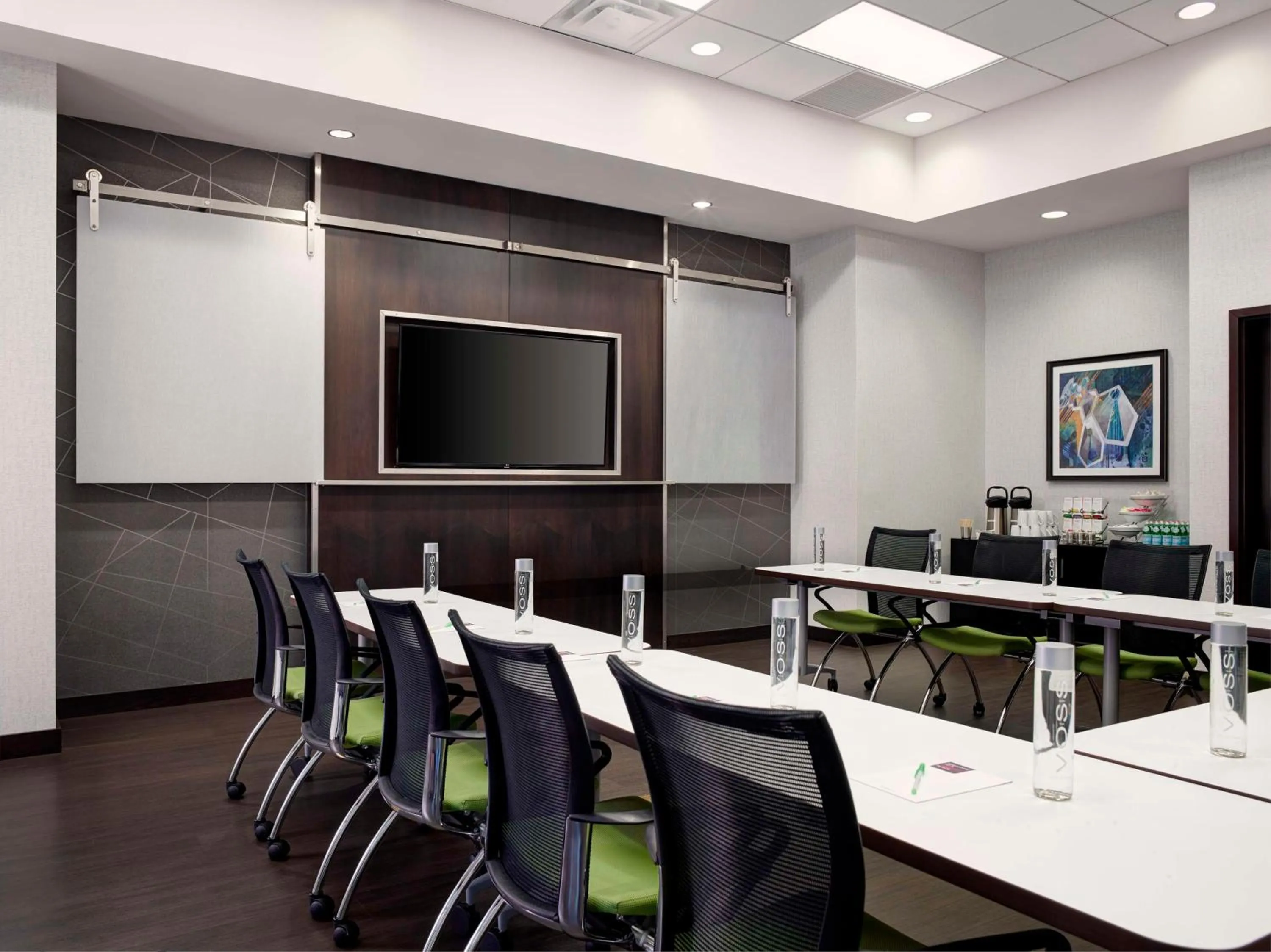 Meeting/conference room in Hyatt Place Arlington Courthouse