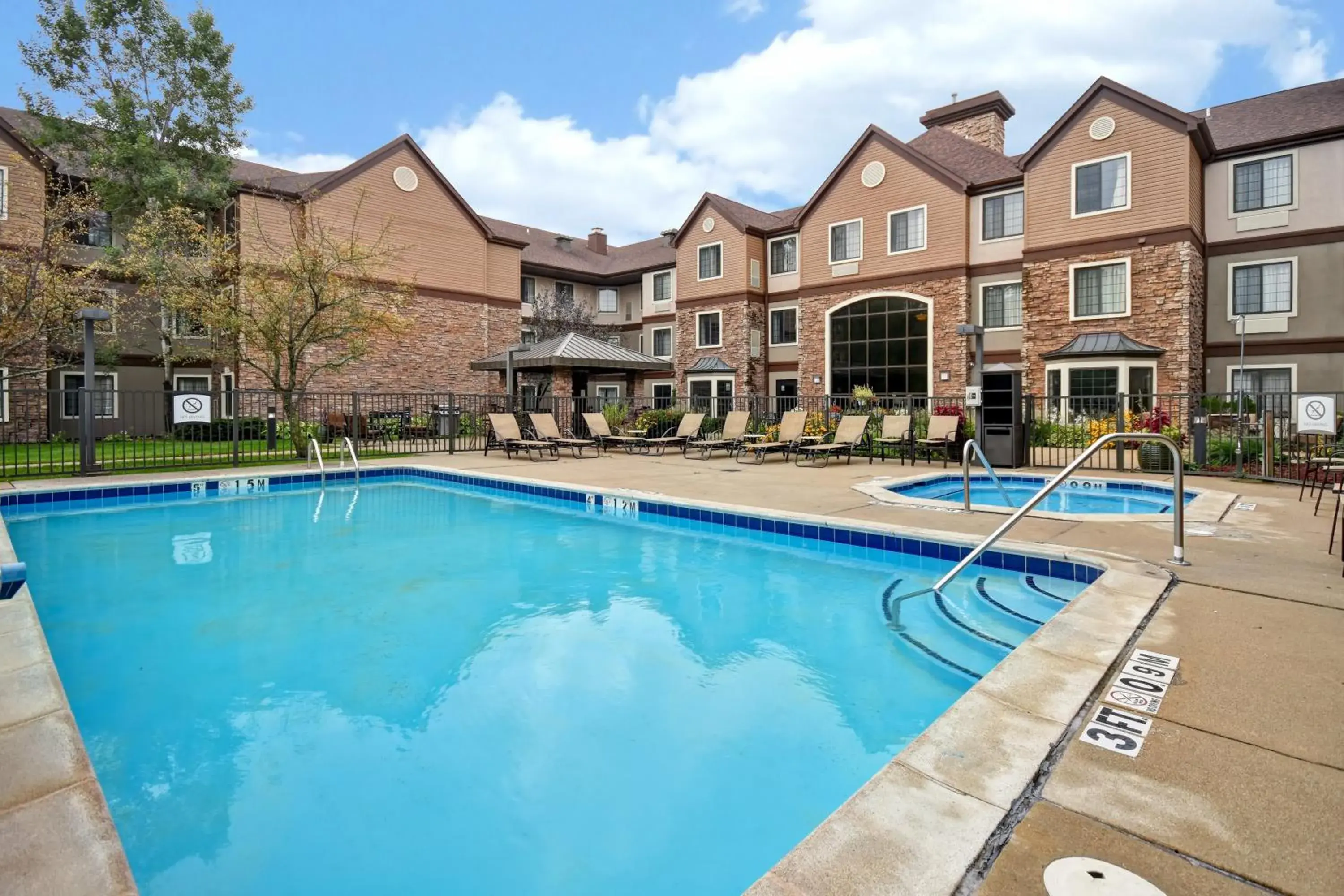 Swimming pool in Staybridge Suites Grand Rapids-Kentwood by IHG Swimming pool in Staybridge Suites Grand Rapids-Kentwood by IHG