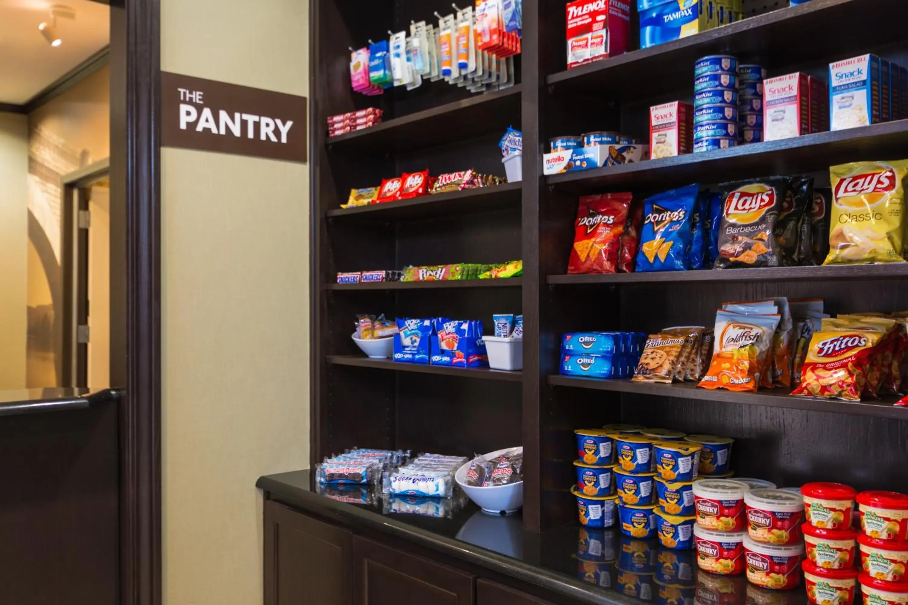 Lobby or reception in Staybridge Suites - Kansas City-Independence by IHG Lobby or reception in Staybridge Suites - Kansas City-Independence by IHG