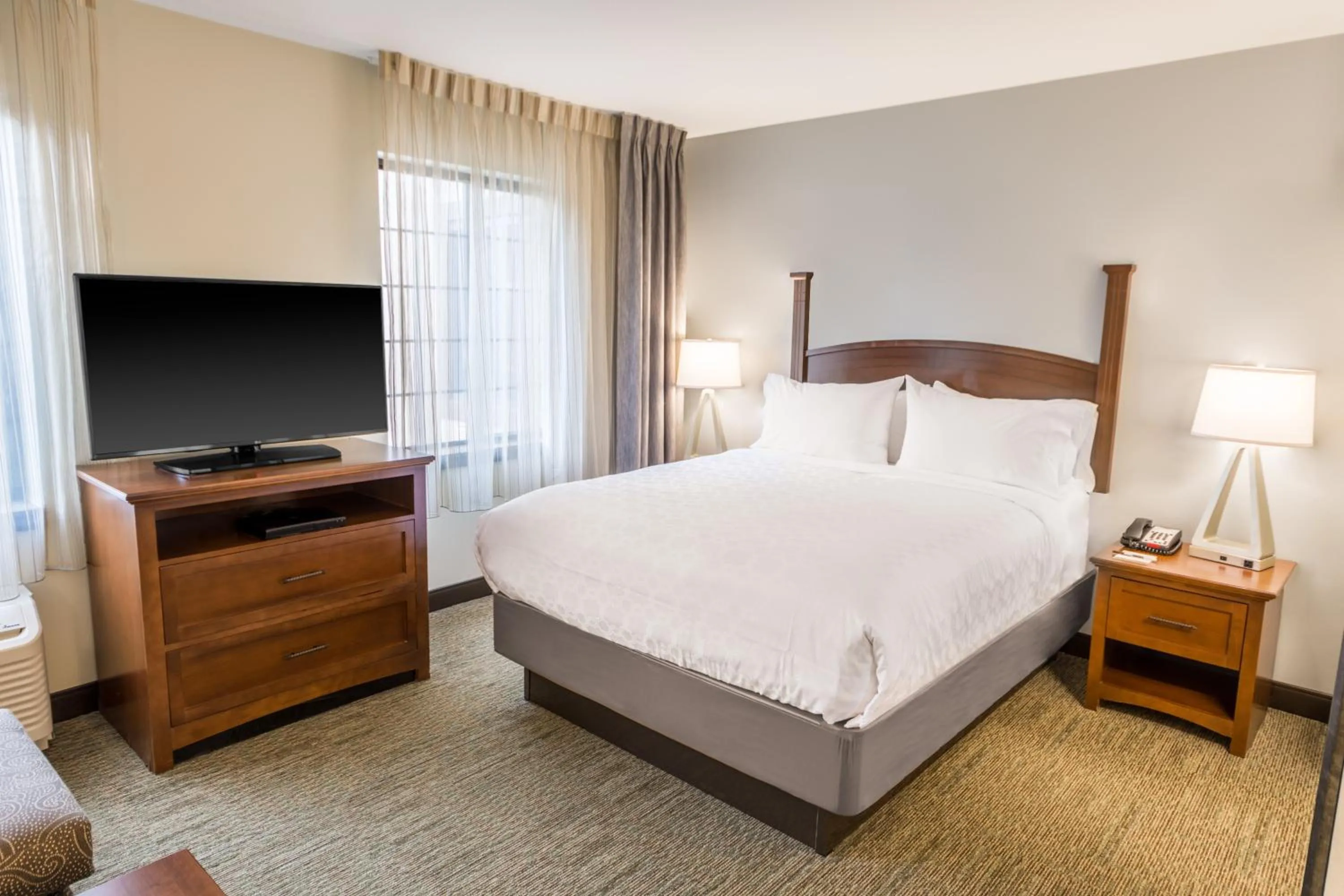 Photo of the whole room, Bed in Staybridge Suites - Kansas City-Independence by IHG