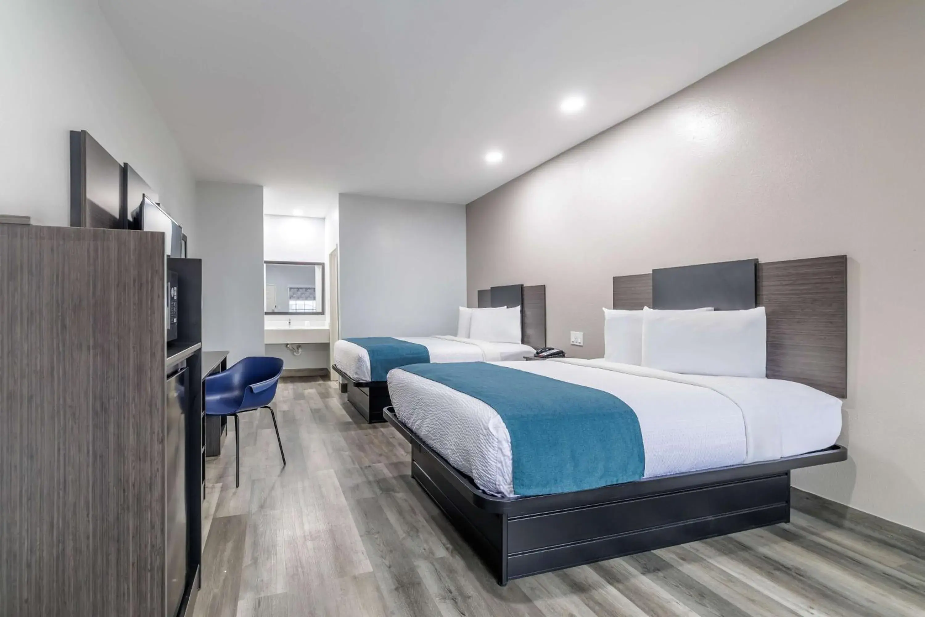 Bedroom, Bed in Motel 6-Brenham, TX Bedroom, Bed in Motel 6-Brenham, TX