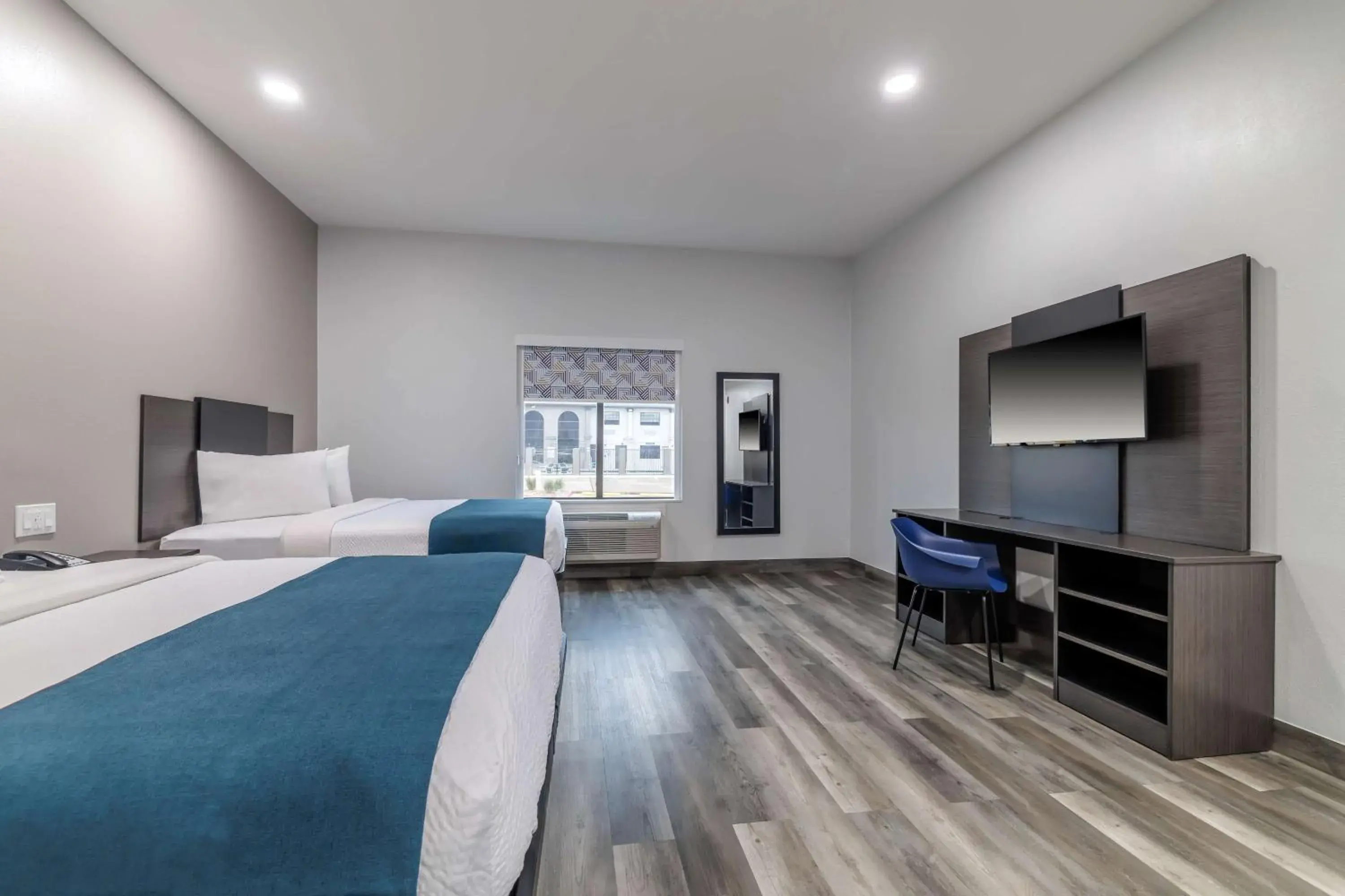 Bedroom, Bed in Motel 6-Brenham, TX Bedroom, Bed in Motel 6-Brenham, TX