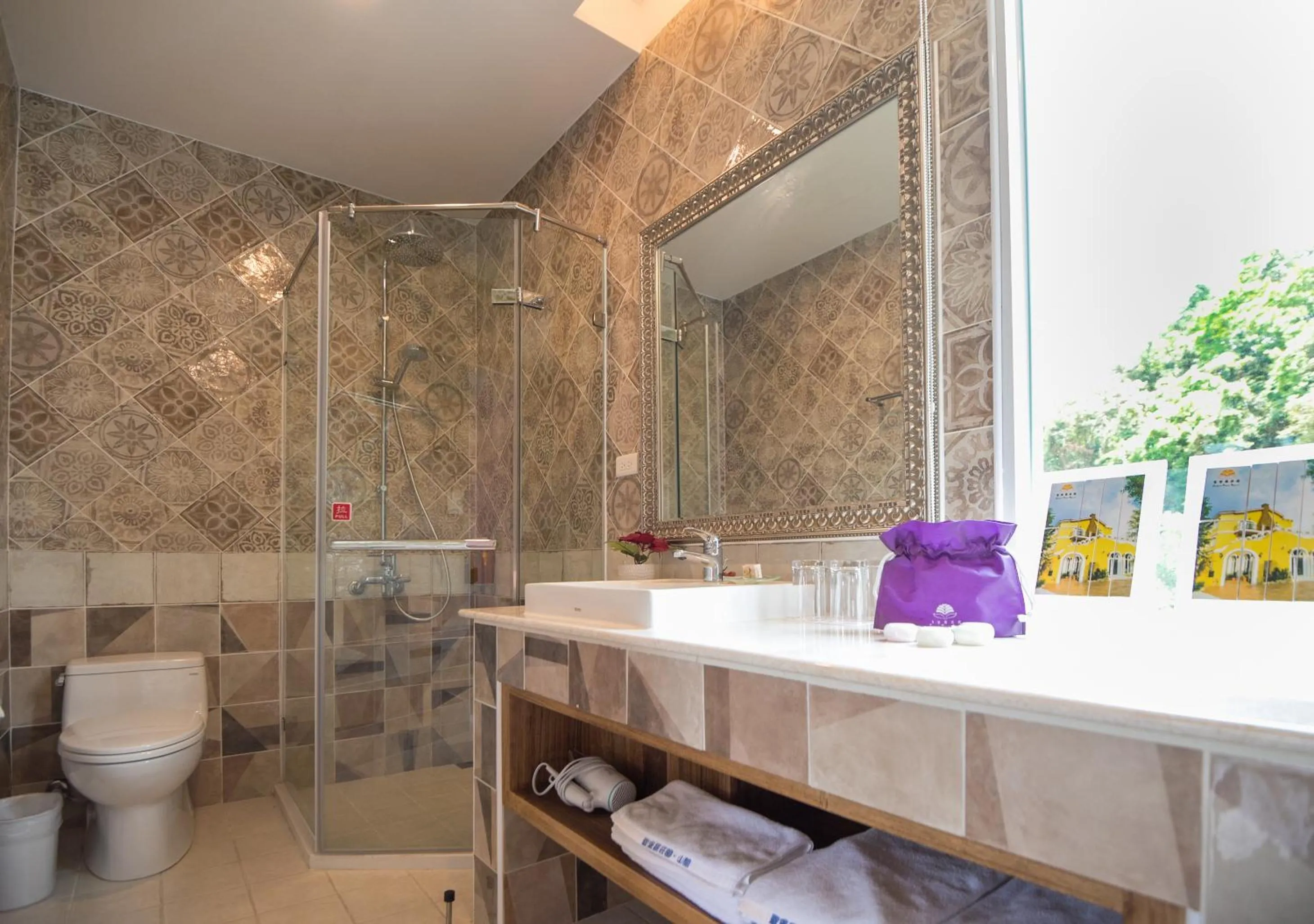 Bathroom in Saint Paul Villa