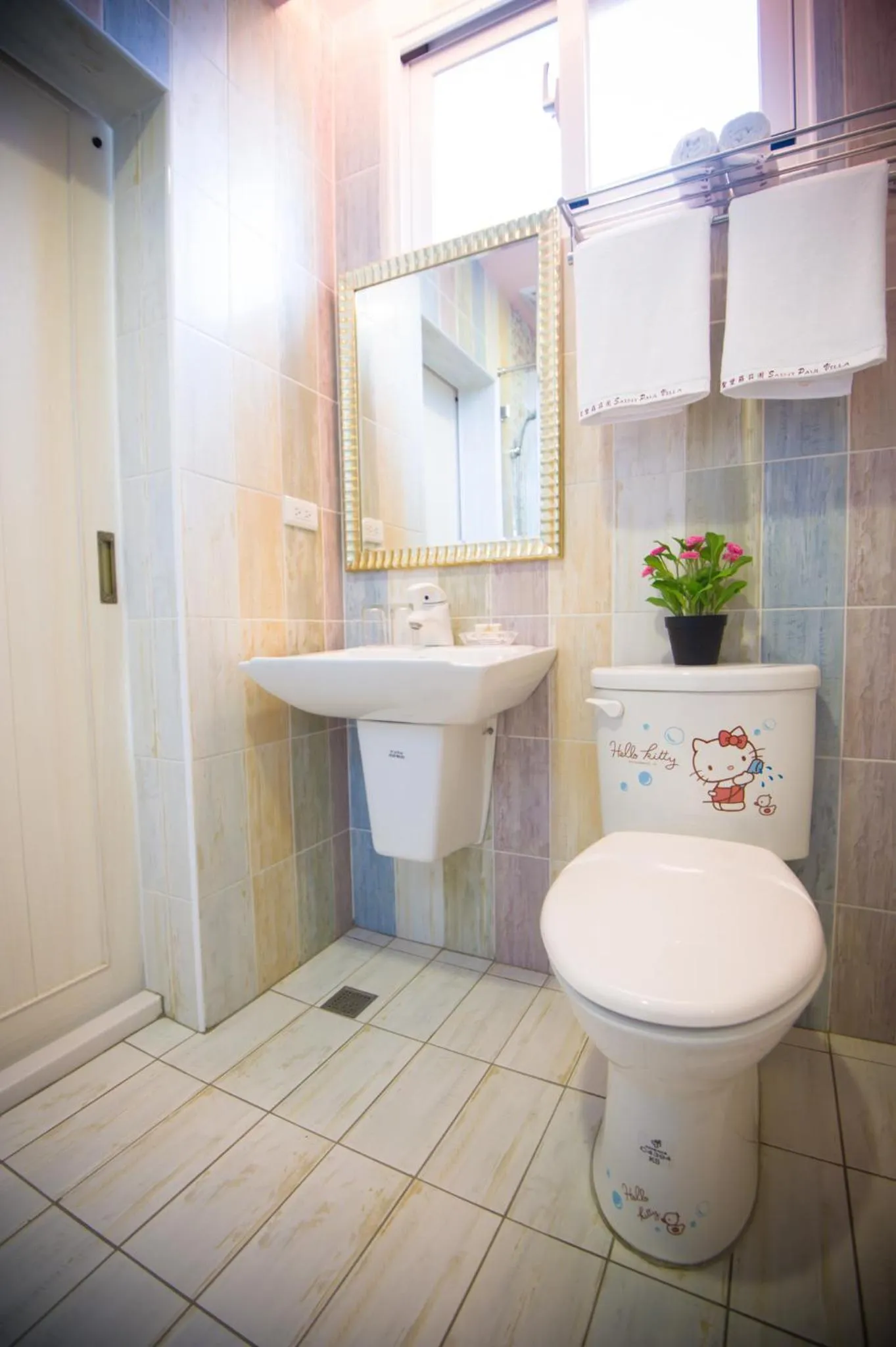 Bathroom in Saint Paul Villa
