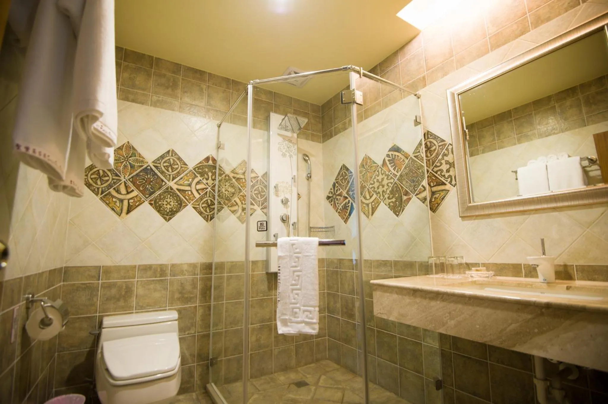 Bathroom in Saint Paul Villa
