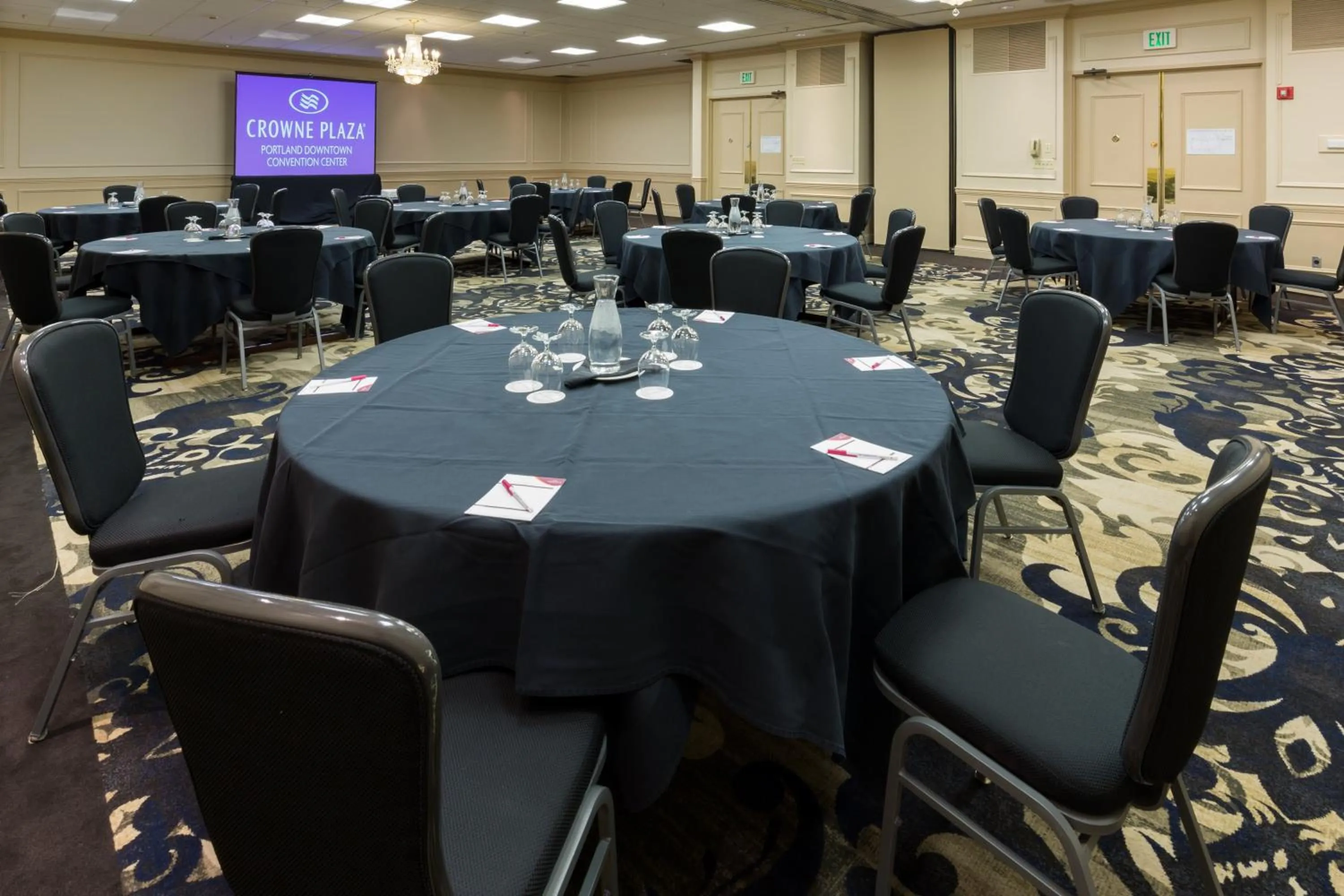 Meeting/conference room in Crowne Plaza Hotel Portland-Downtown Convention Center by IHG