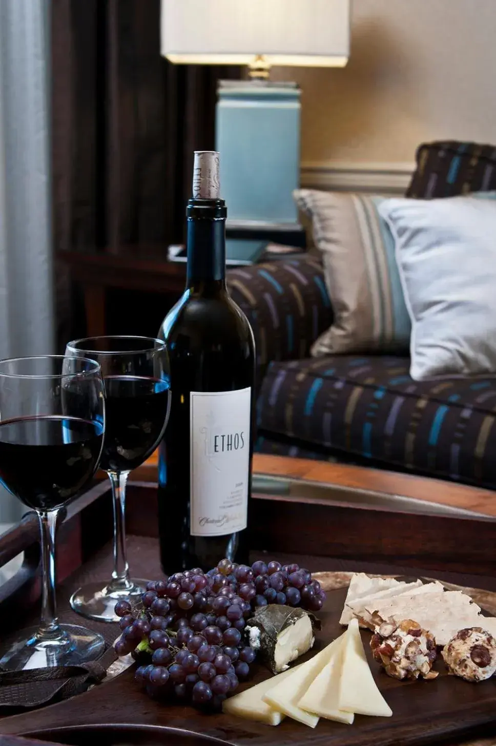 Restaurant/places to eat, Bed in Crowne Plaza Hotel Portland-Downtown Convention Center by IHG Restaurant/places to eat, Bed in Crowne Plaza Hotel Portland-Downtown Convention Center by IHG