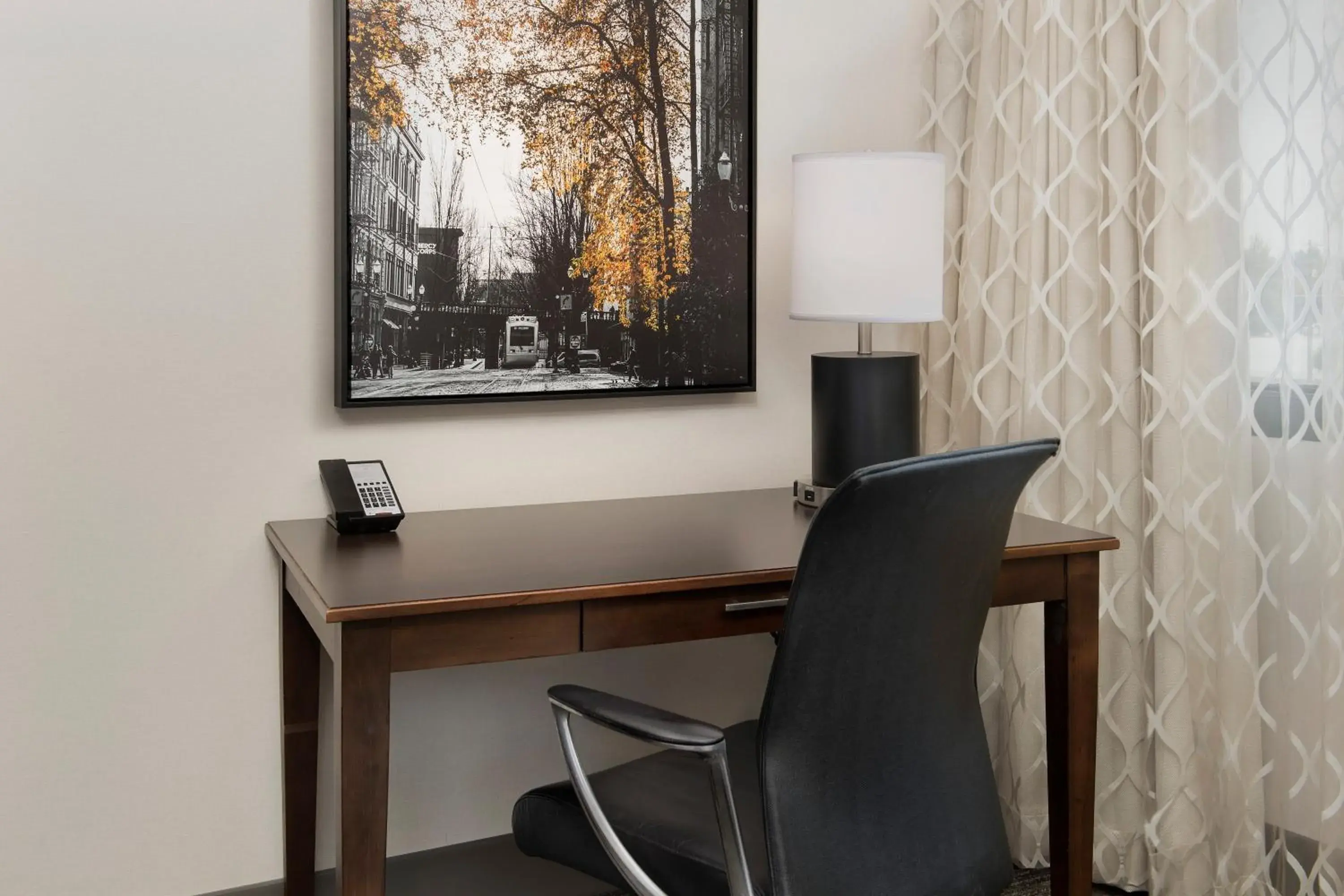 Standard King Room - High Floor in Crowne Plaza Hotel Portland-Downtown Convention Center by IHG Standard King Room - High Floor in Crowne Plaza Hotel Portland-Downtown Convention Center by IHG