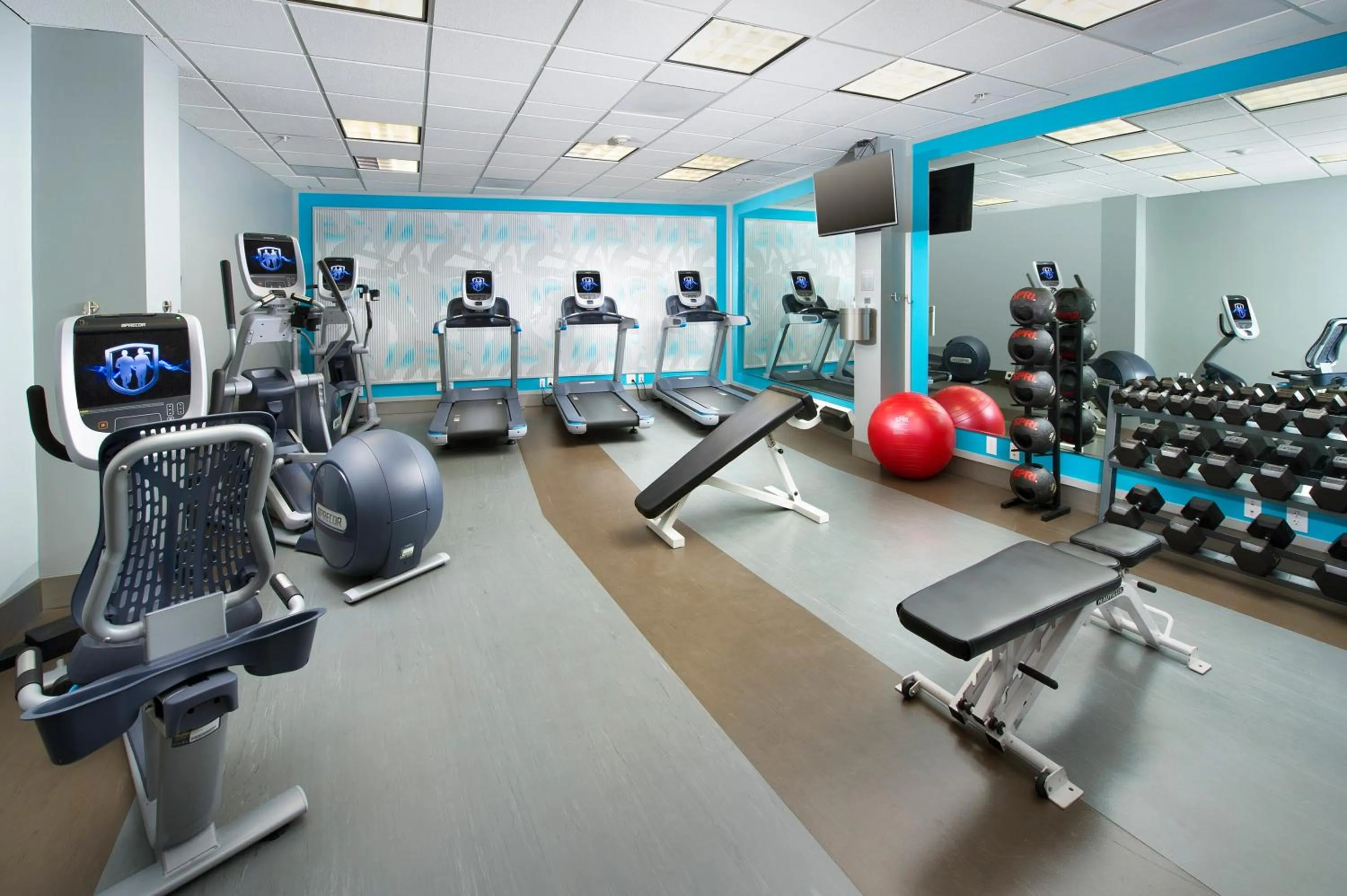 Fitness centre/facilities in Crowne Plaza Hotel Portland-Downtown Convention Center by IHG
